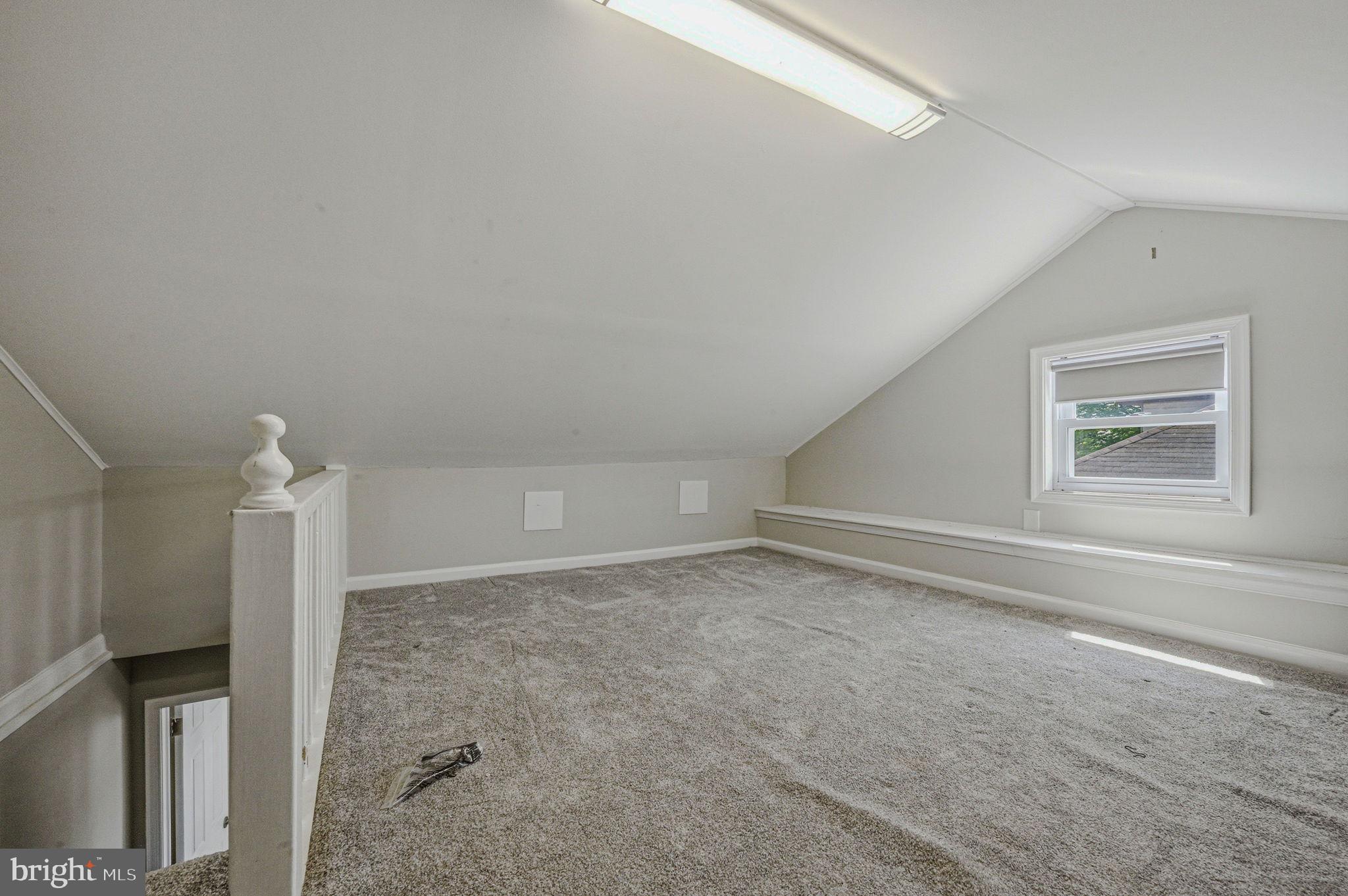 LINWOOD - Residential