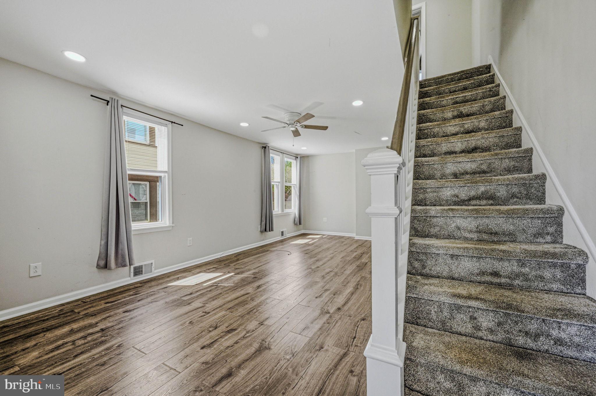 LINWOOD - Residential