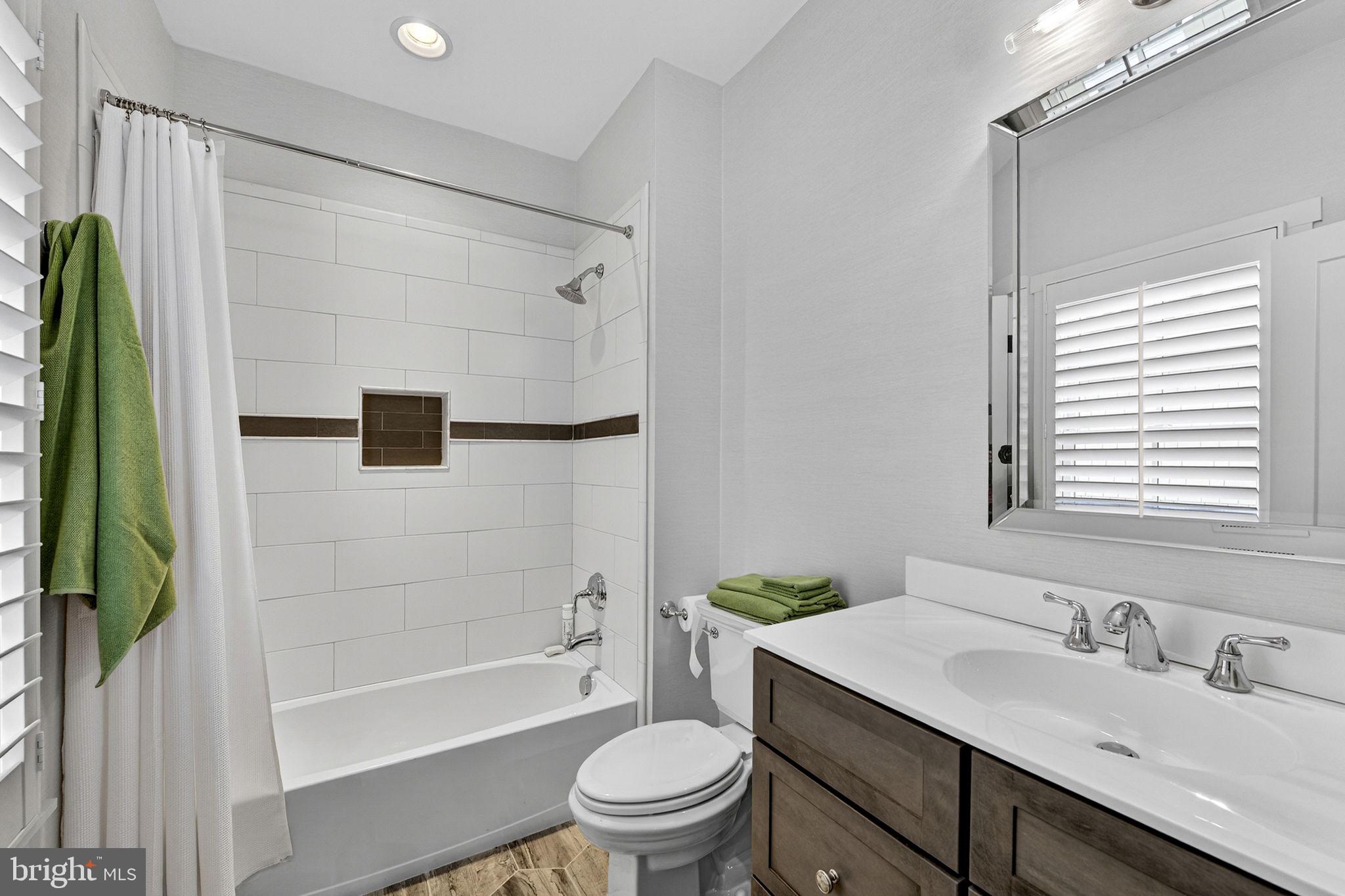 RIDGEVIEW - Residential