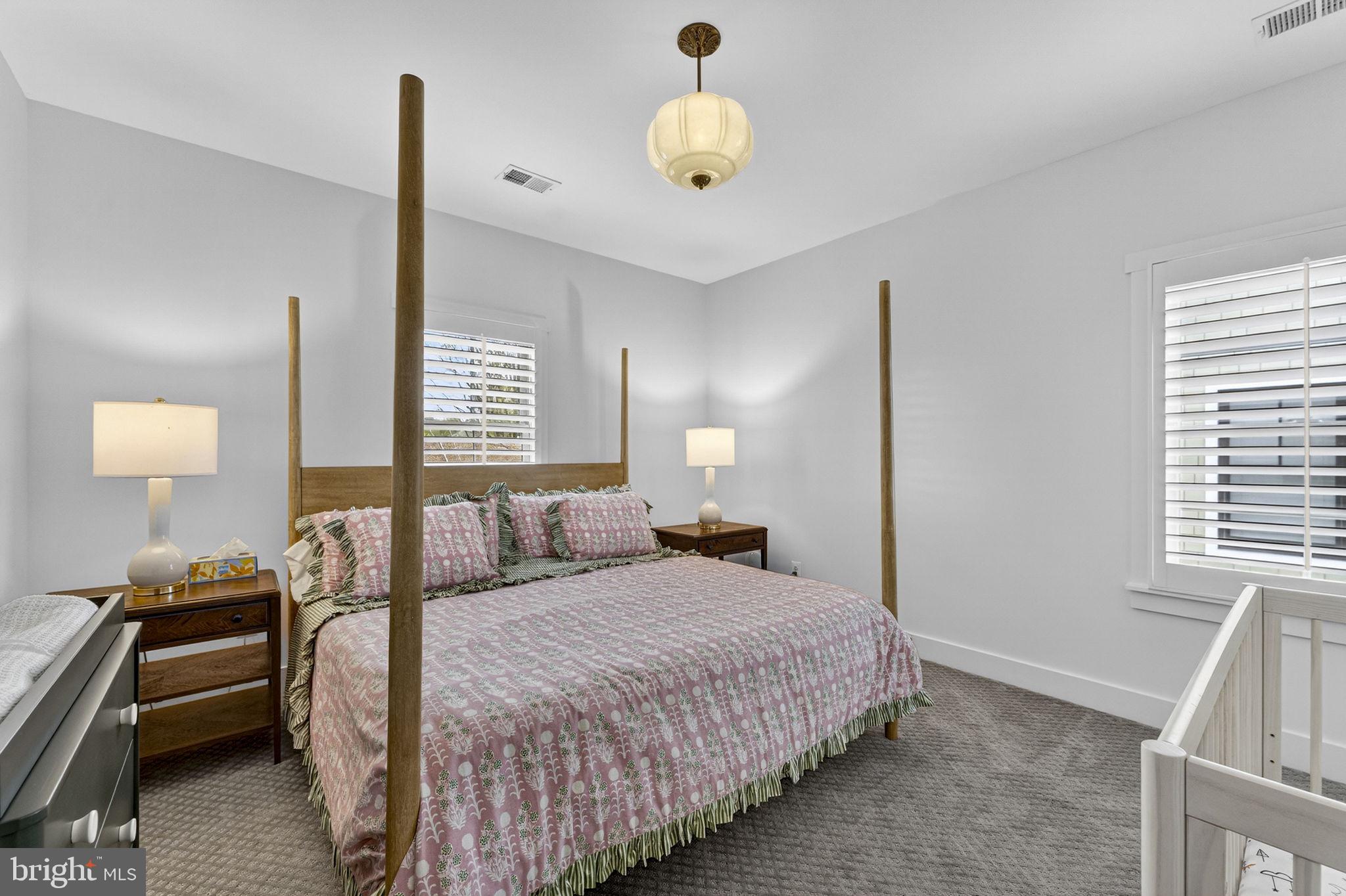 RIDGEVIEW - Residential