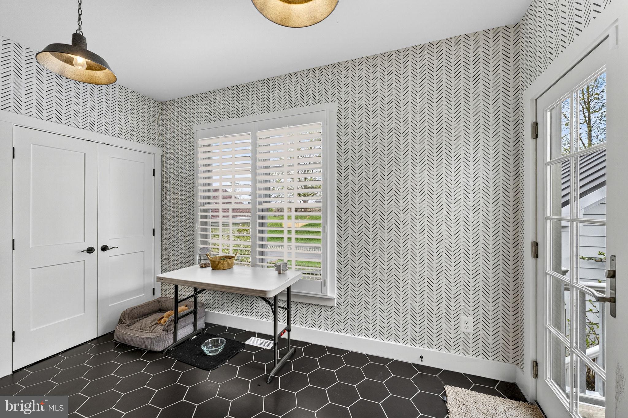 RIDGEVIEW - Residential