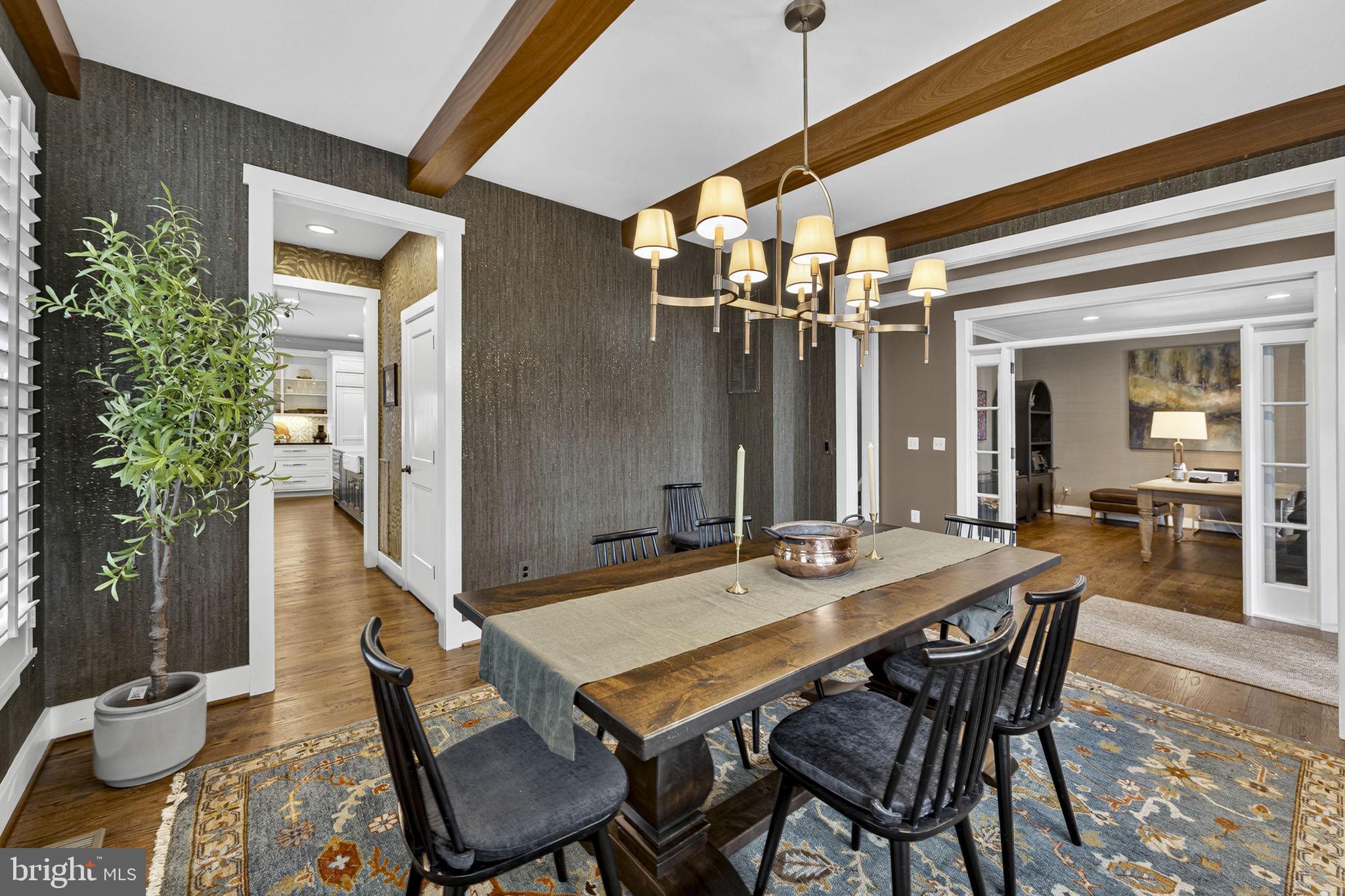 RIDGEVIEW - Residential