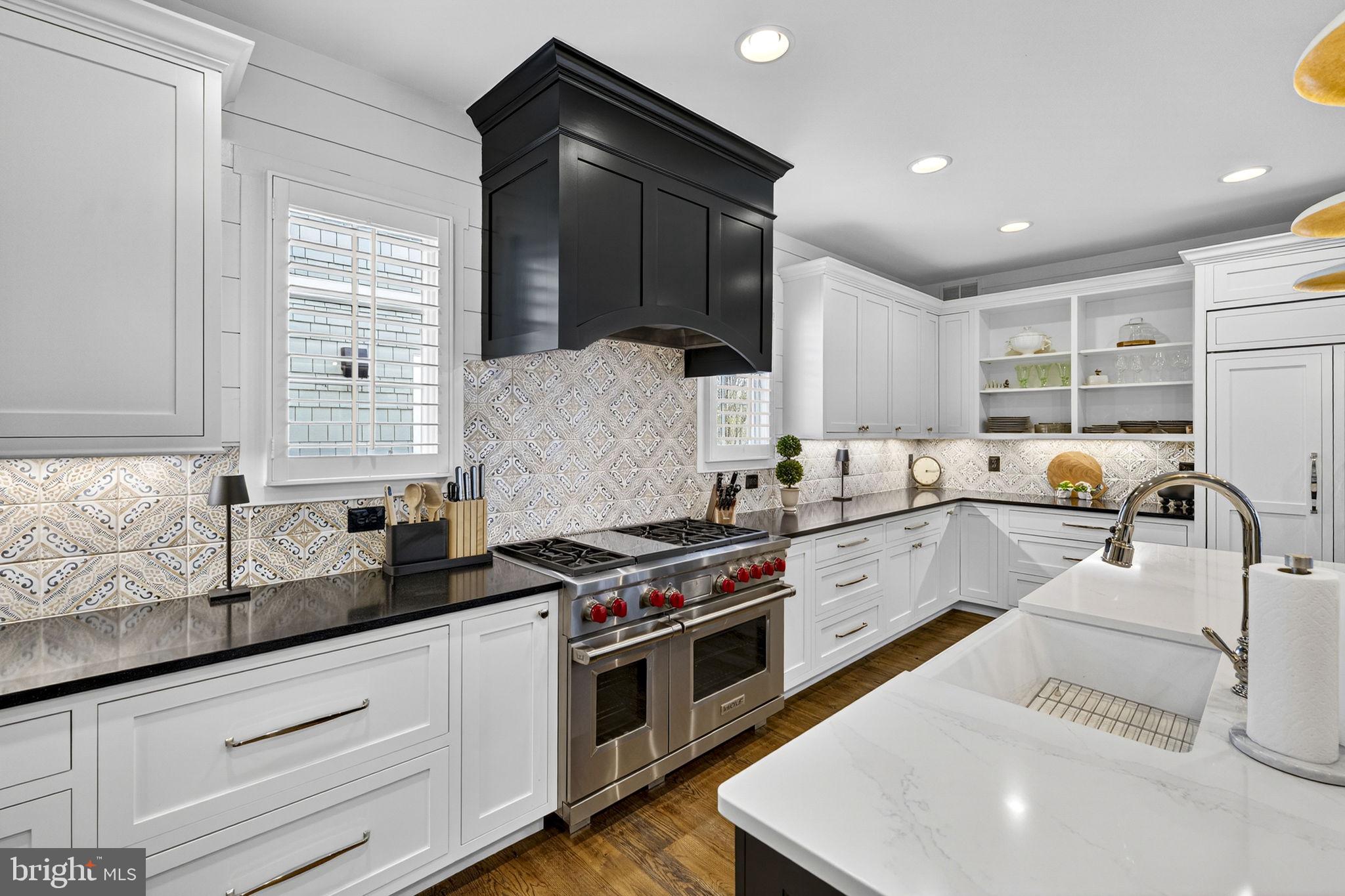 RIDGEVIEW - Residential