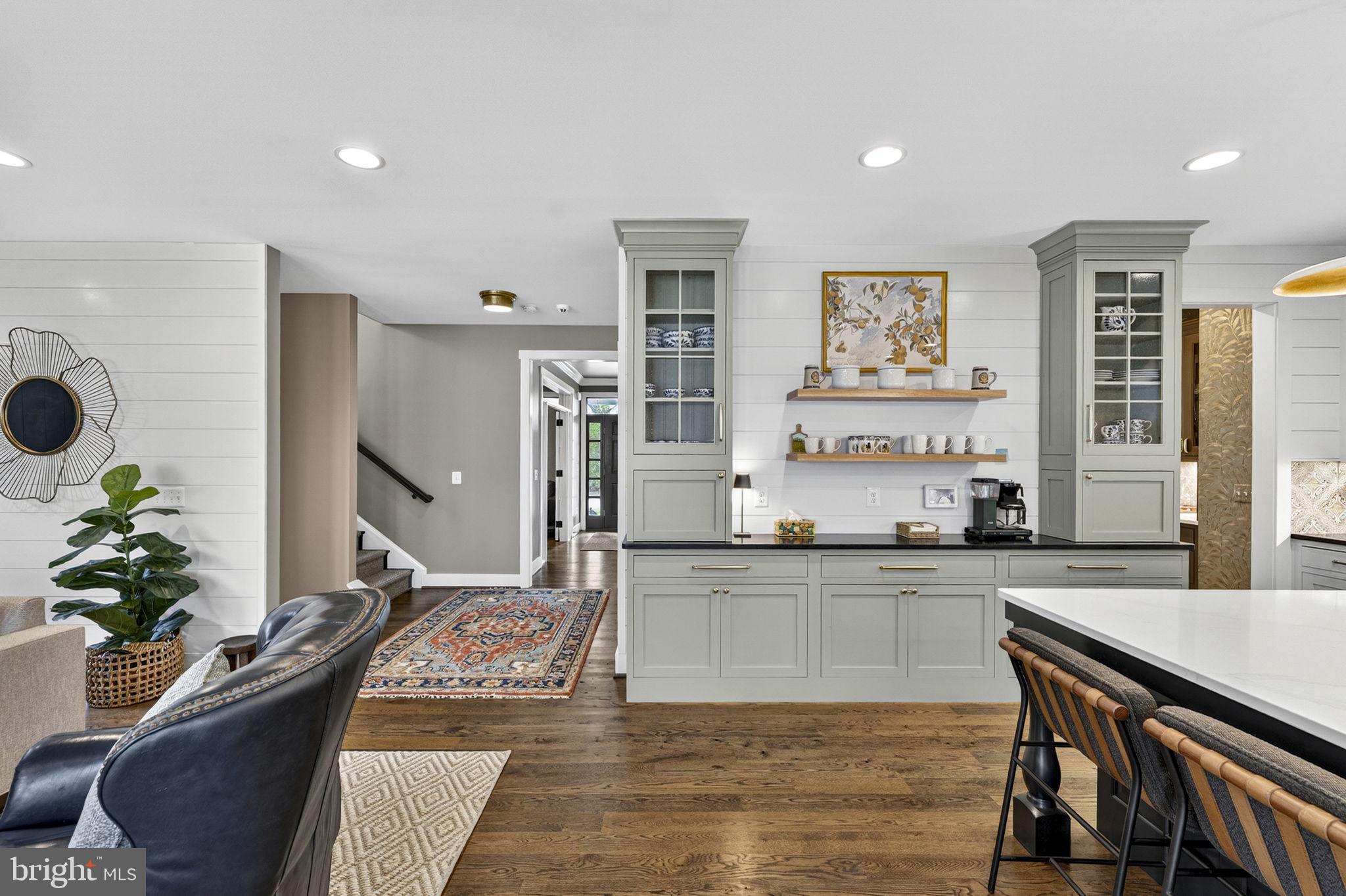 RIDGEVIEW - Residential