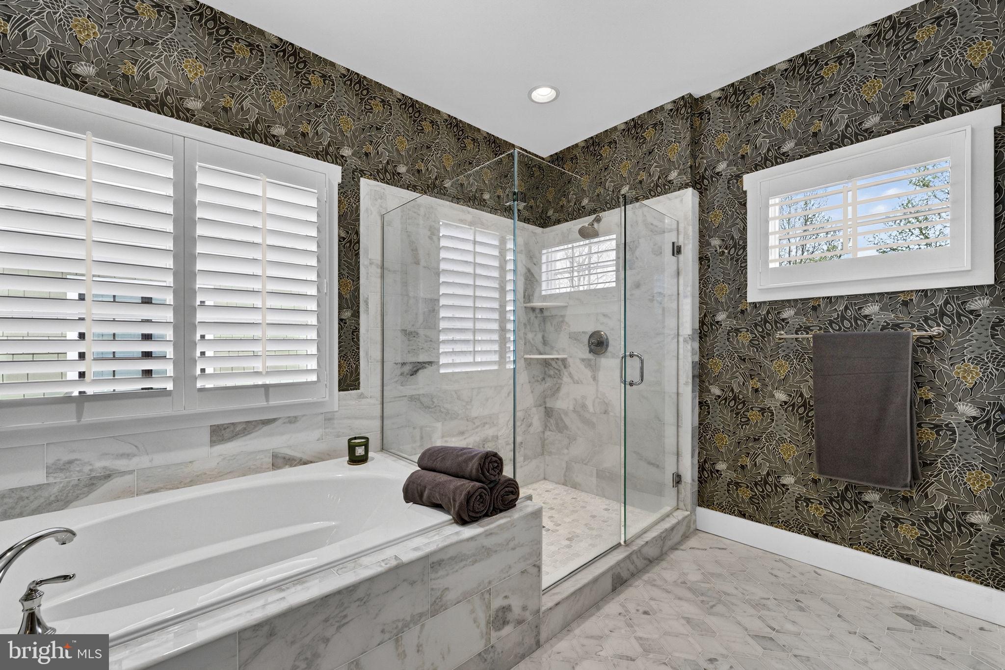 RIDGEVIEW - Residential