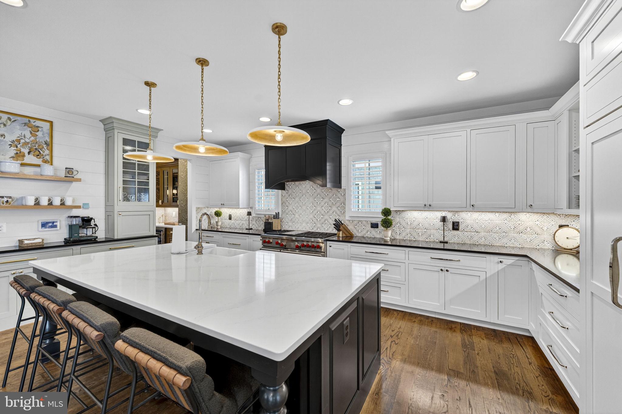 RIDGEVIEW - Residential