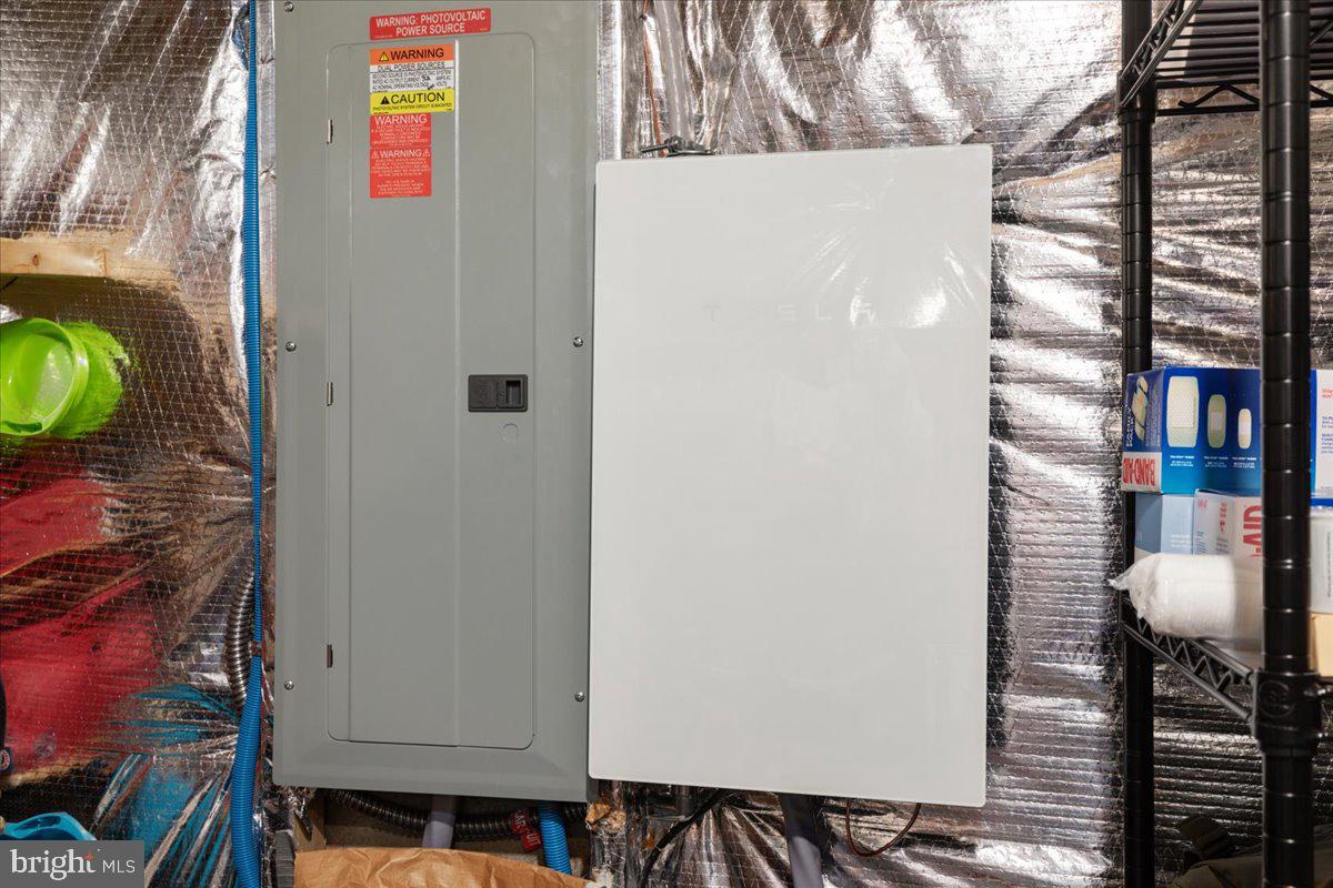 SEVEN HILLS - Residential