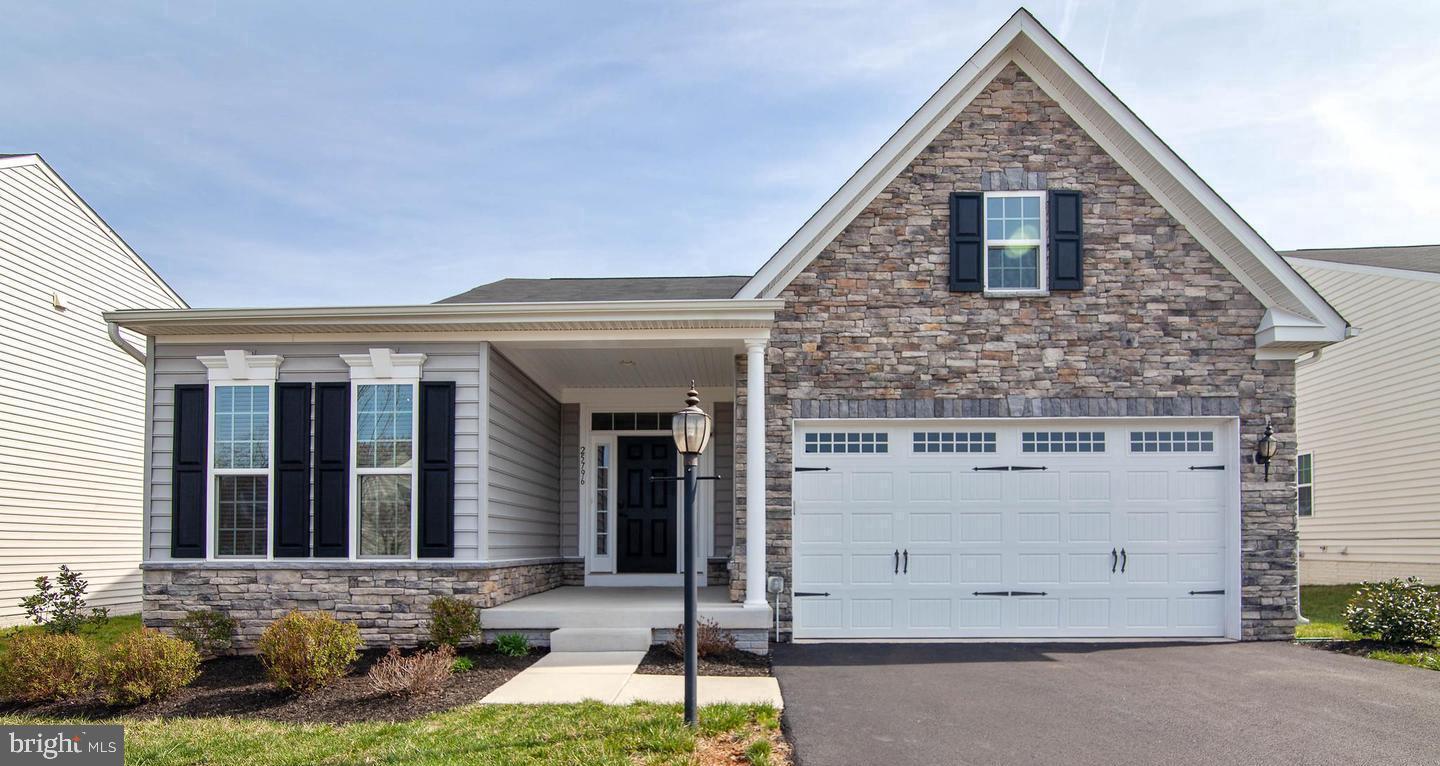 SEVEN HILLS - Residential