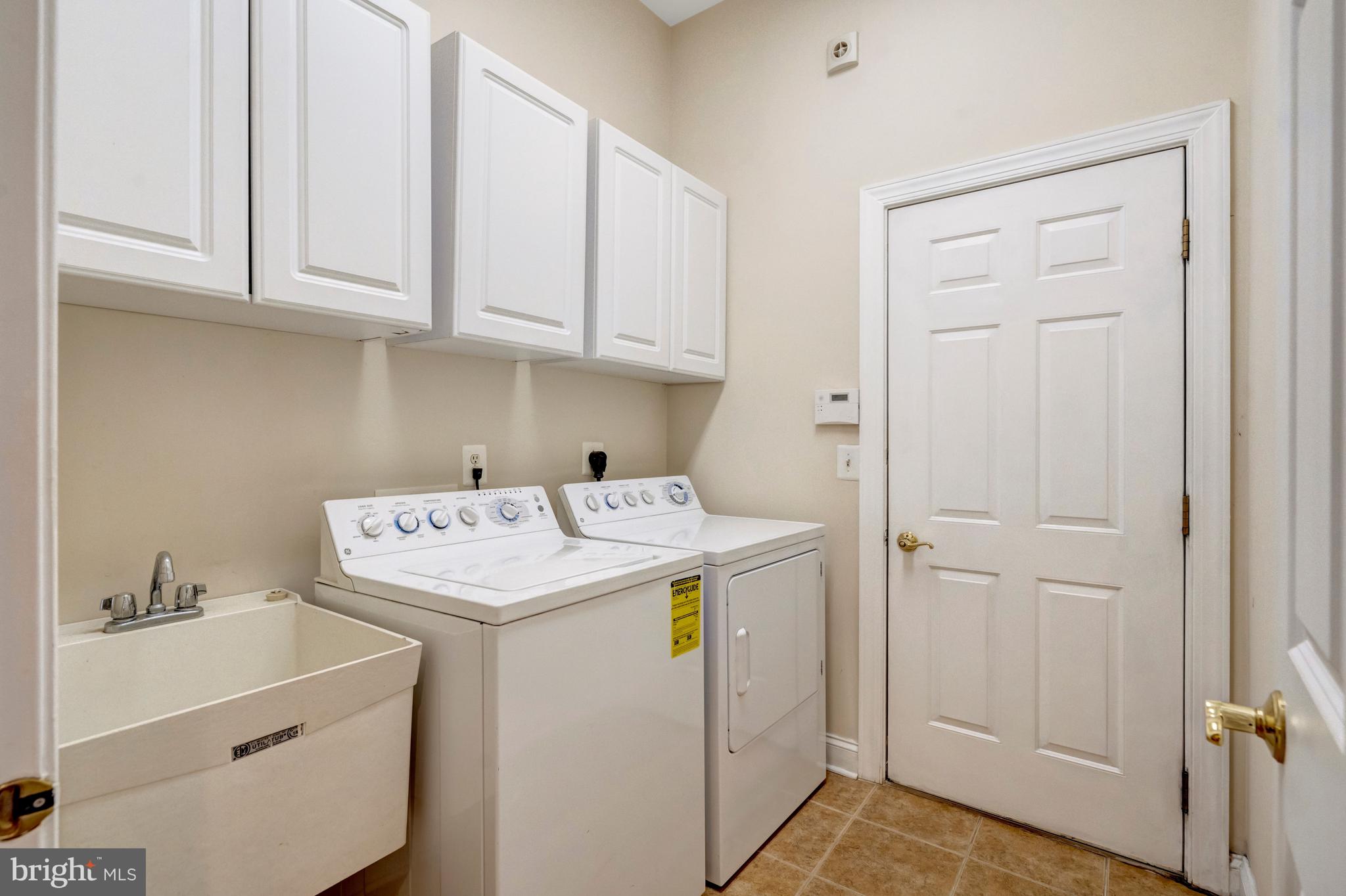 REGENCY AT DOMINION VALLEY - Residential