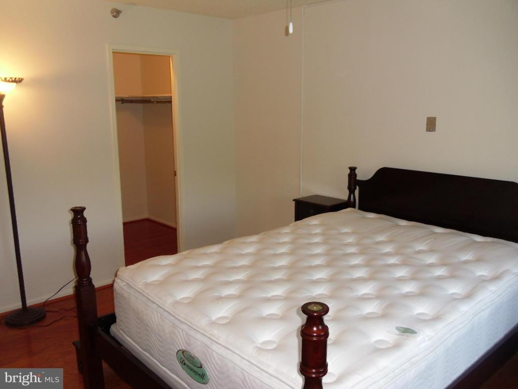 GREENS AT LEISURE WORLD - Residential