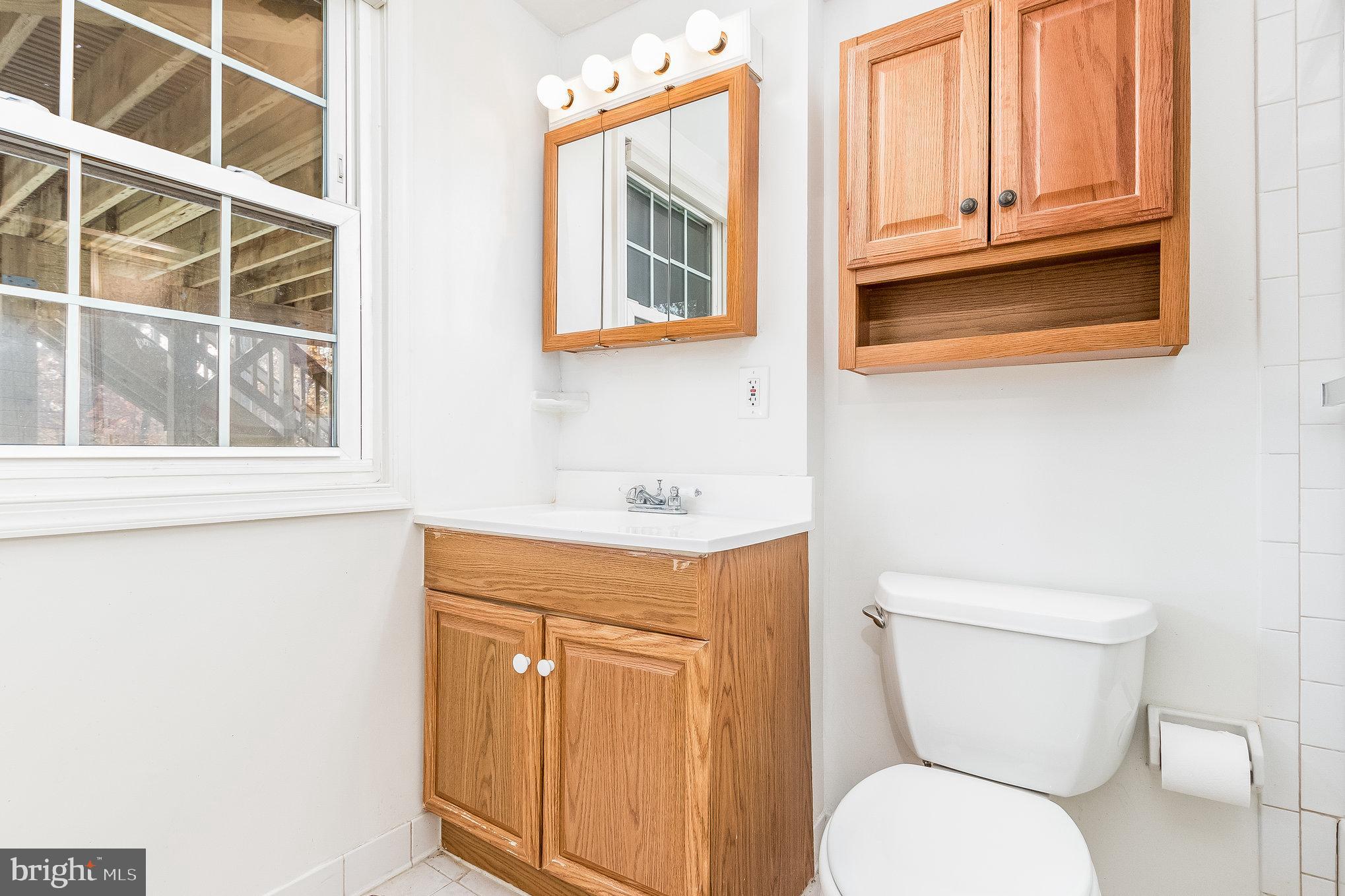 NEWINGTON STATION - Residential Lease