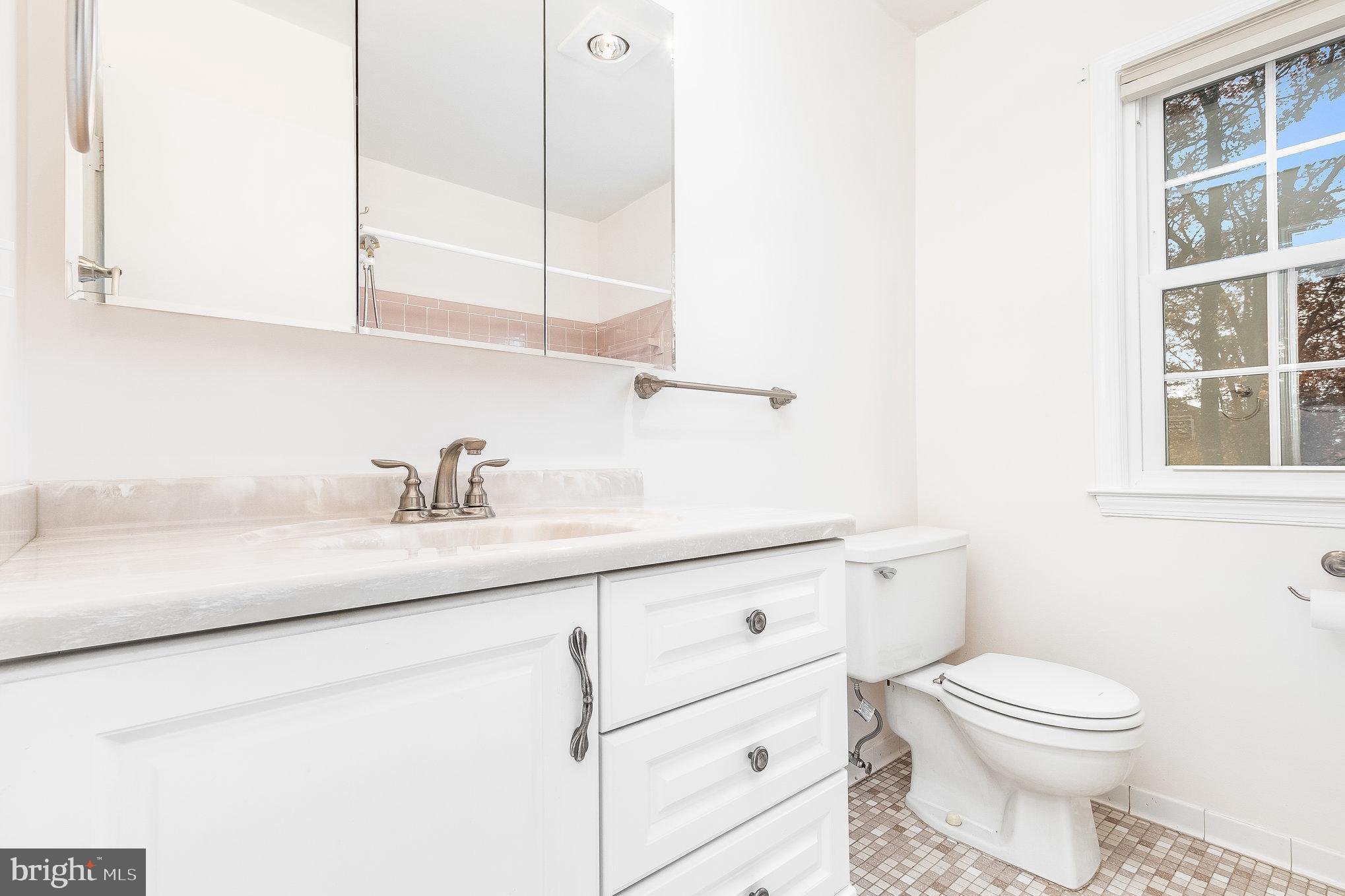 NEWINGTON STATION - Residential Lease