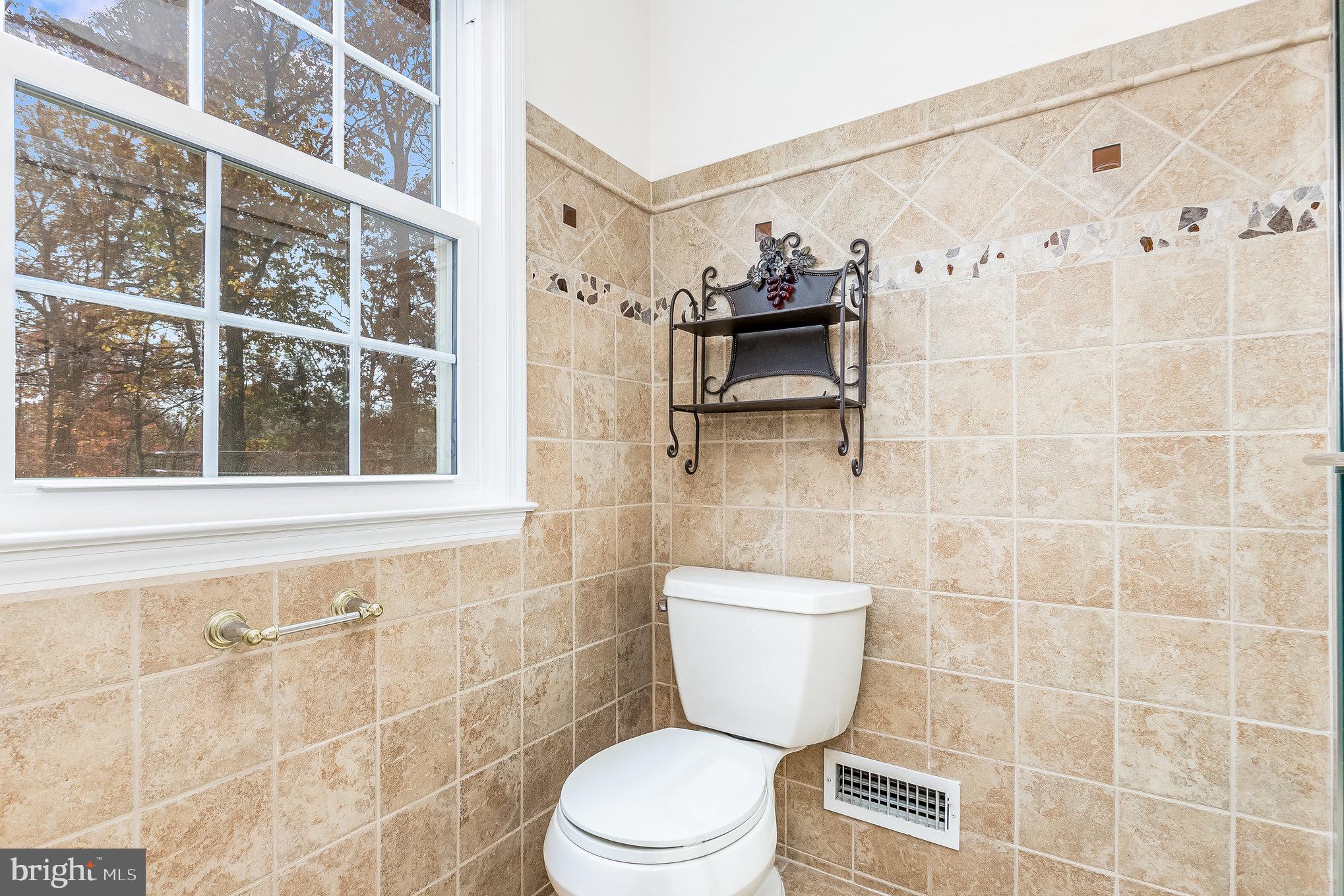 NEWINGTON STATION - Residential Lease