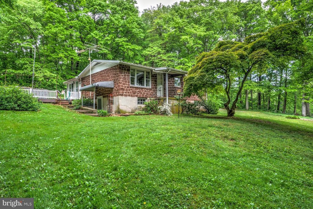 Photo of 1203 Pieffer Hill Road, Stevens, PA 17578 (MLS # PALA2053034)