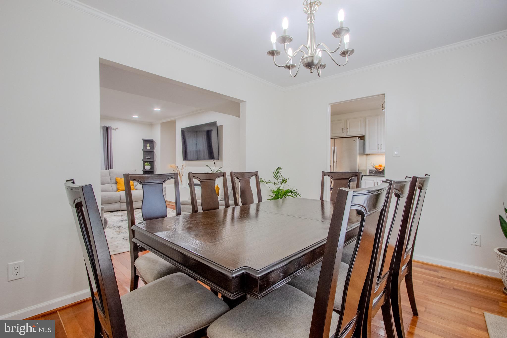 LAKE BRADDOCK - Residential