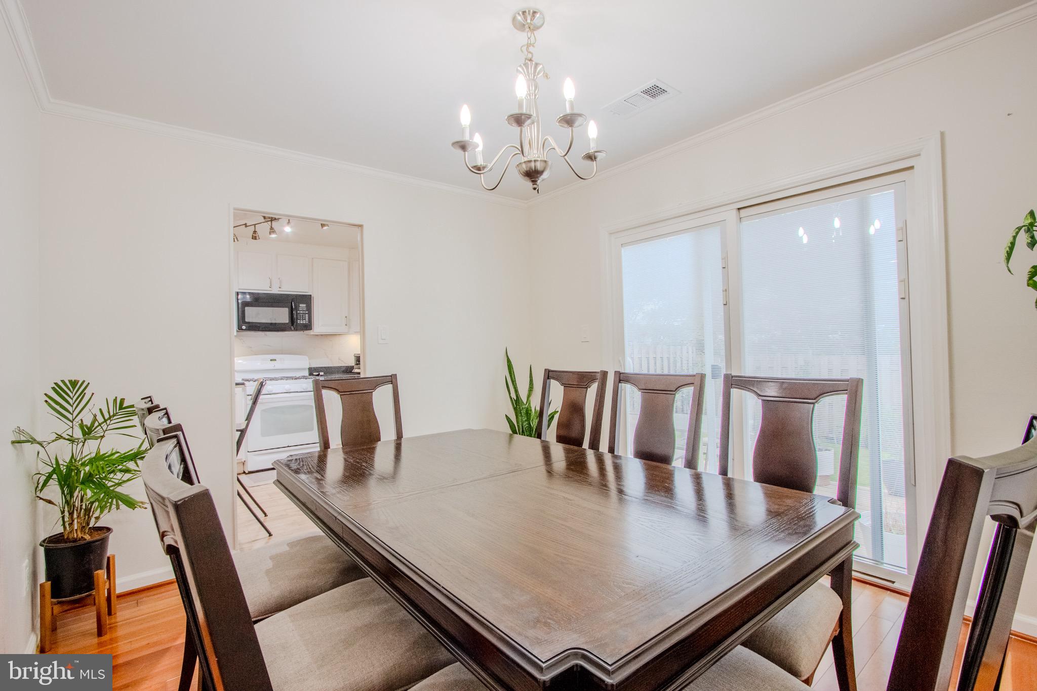 LAKE BRADDOCK - Residential