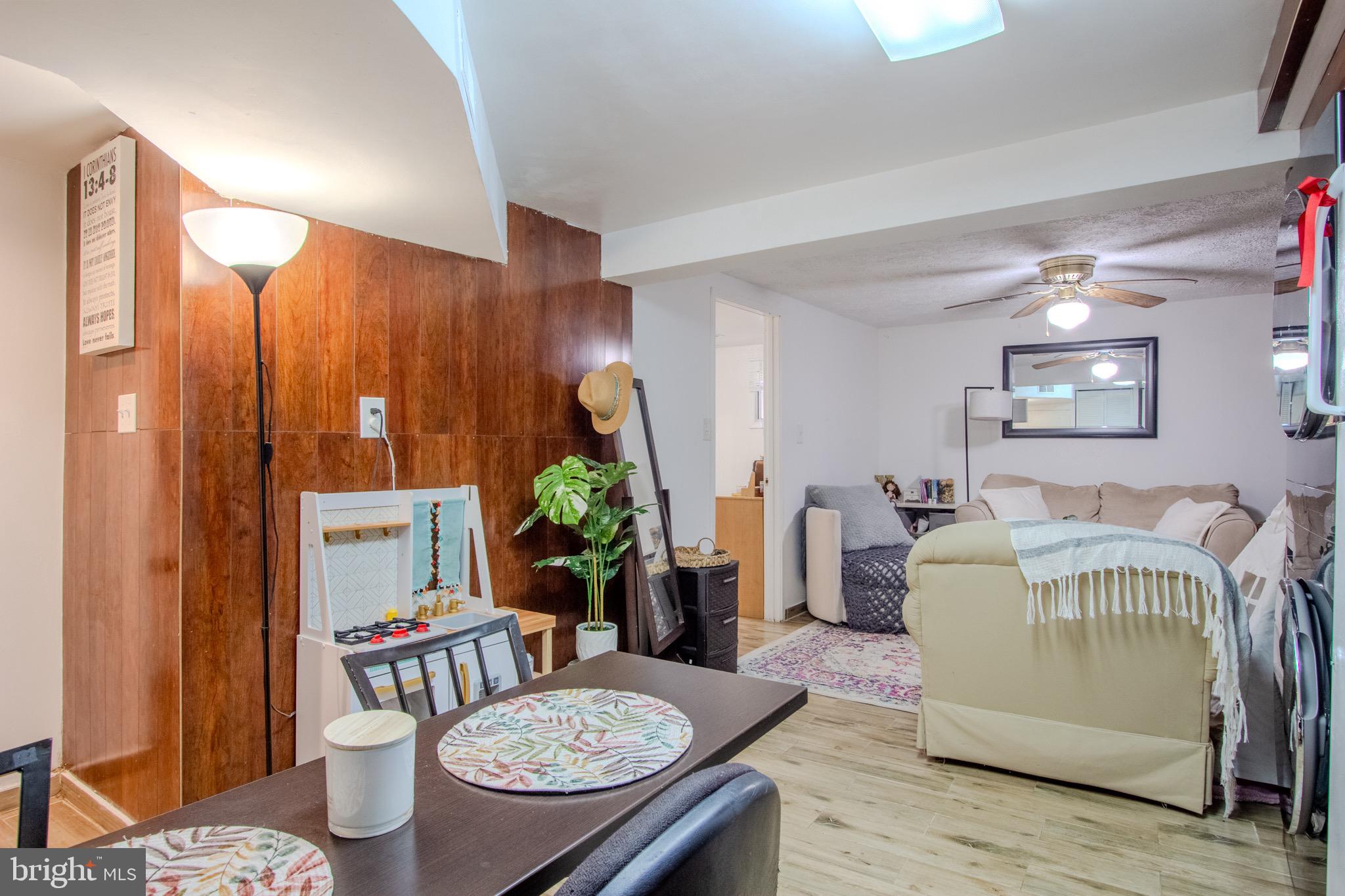 LAKE BRADDOCK - Residential