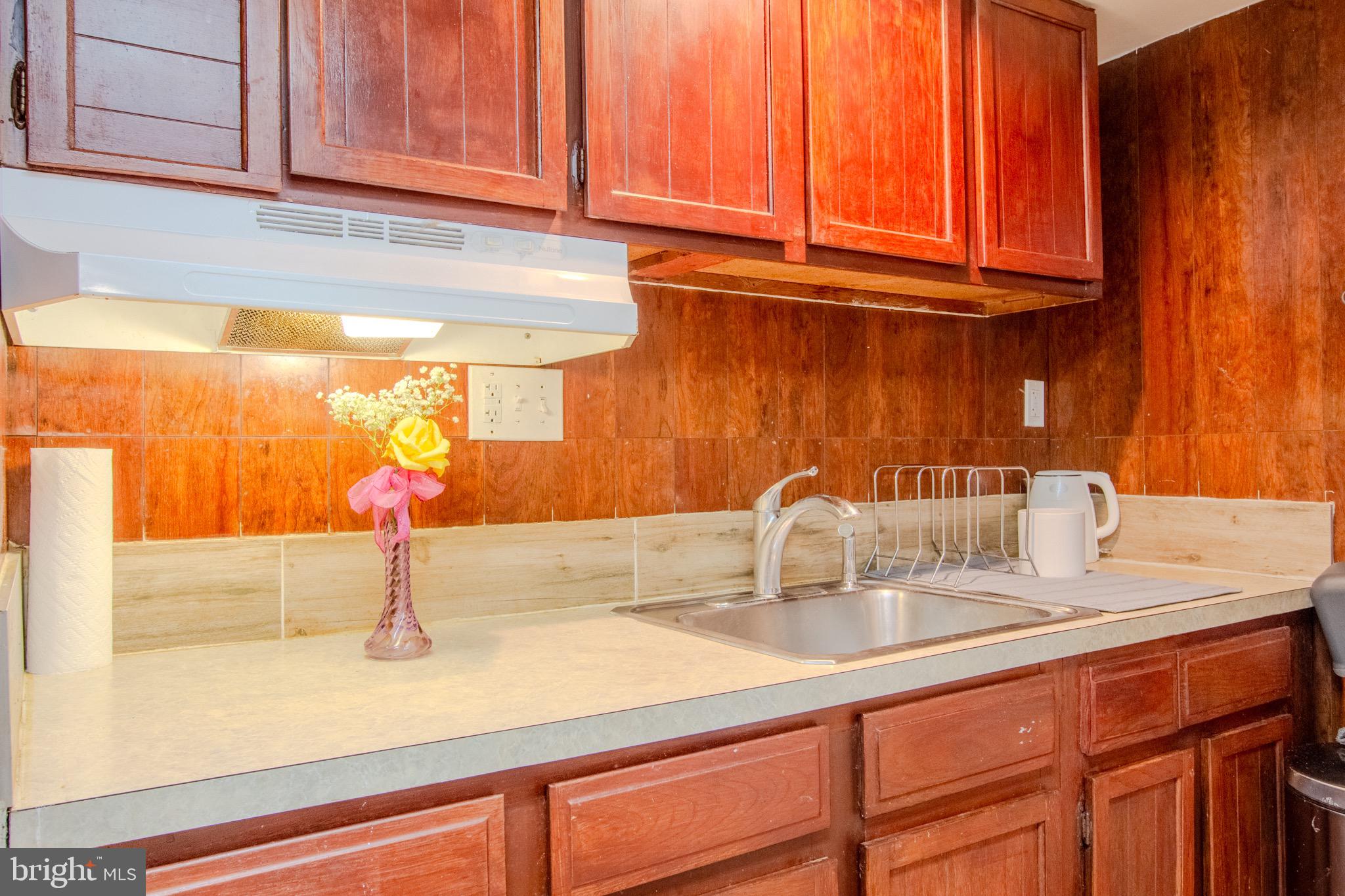 LAKE BRADDOCK - Residential