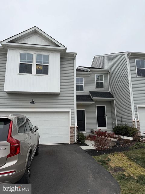 Photo of 61 Painters Way, POTTSTOWN, PA 19465 (MLS # PACT2124760)