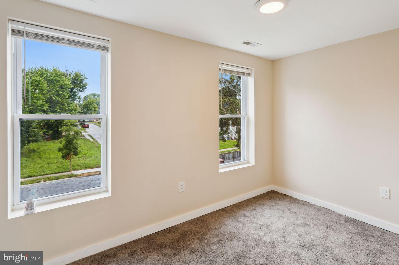 PARK HEIGHTS - Residential