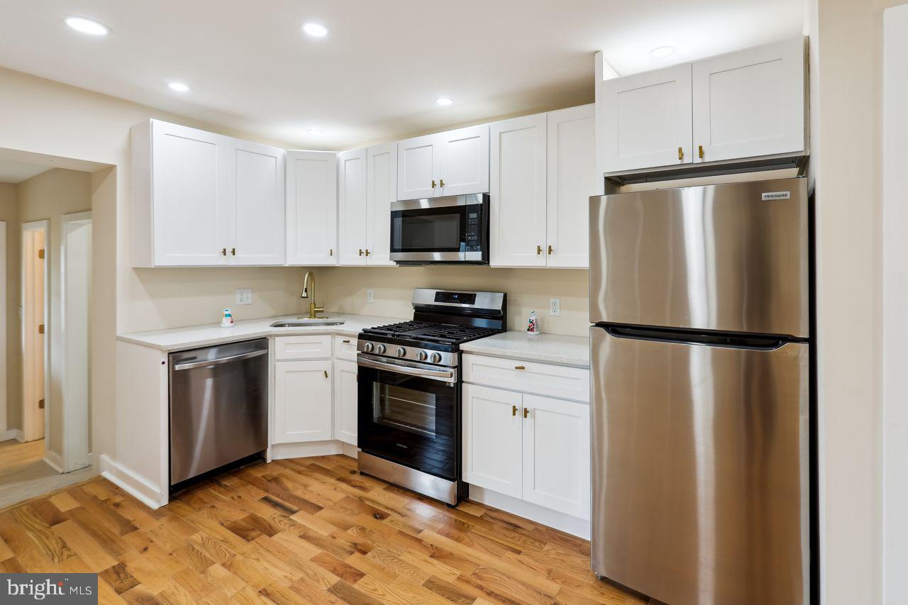 PARK HEIGHTS - Residential