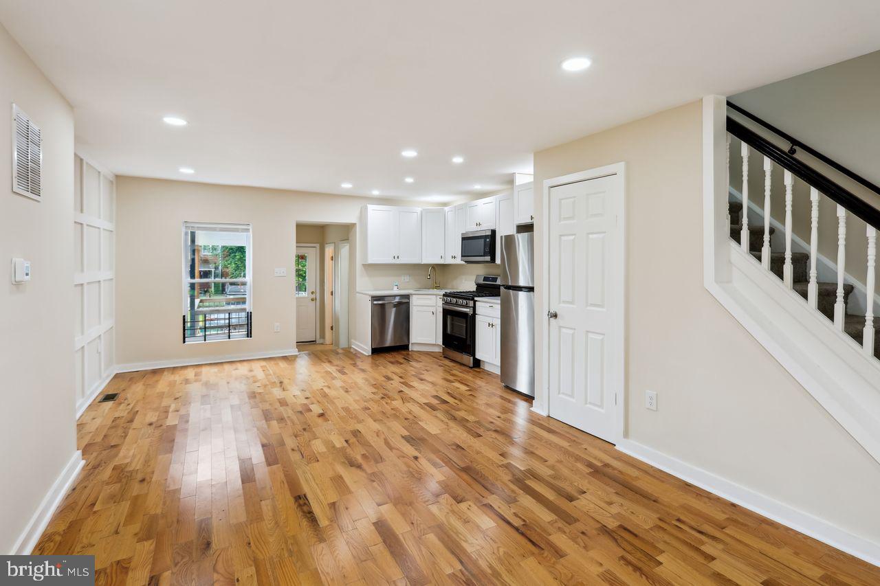 PARK HEIGHTS - Residential