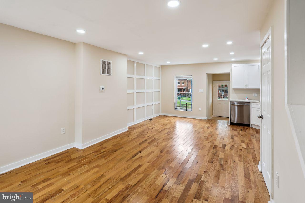 PARK HEIGHTS - Residential