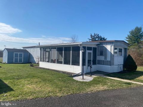 Mobile Home For Sale - 2235 Grant Road #13<br/> QUAKERTOWN, PA 18951
