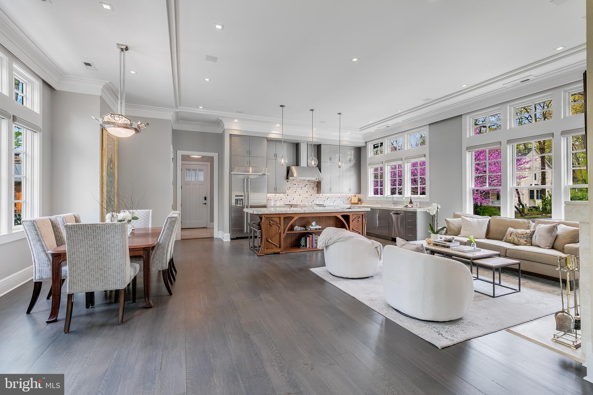 VIRGINIA FOREST - Residential