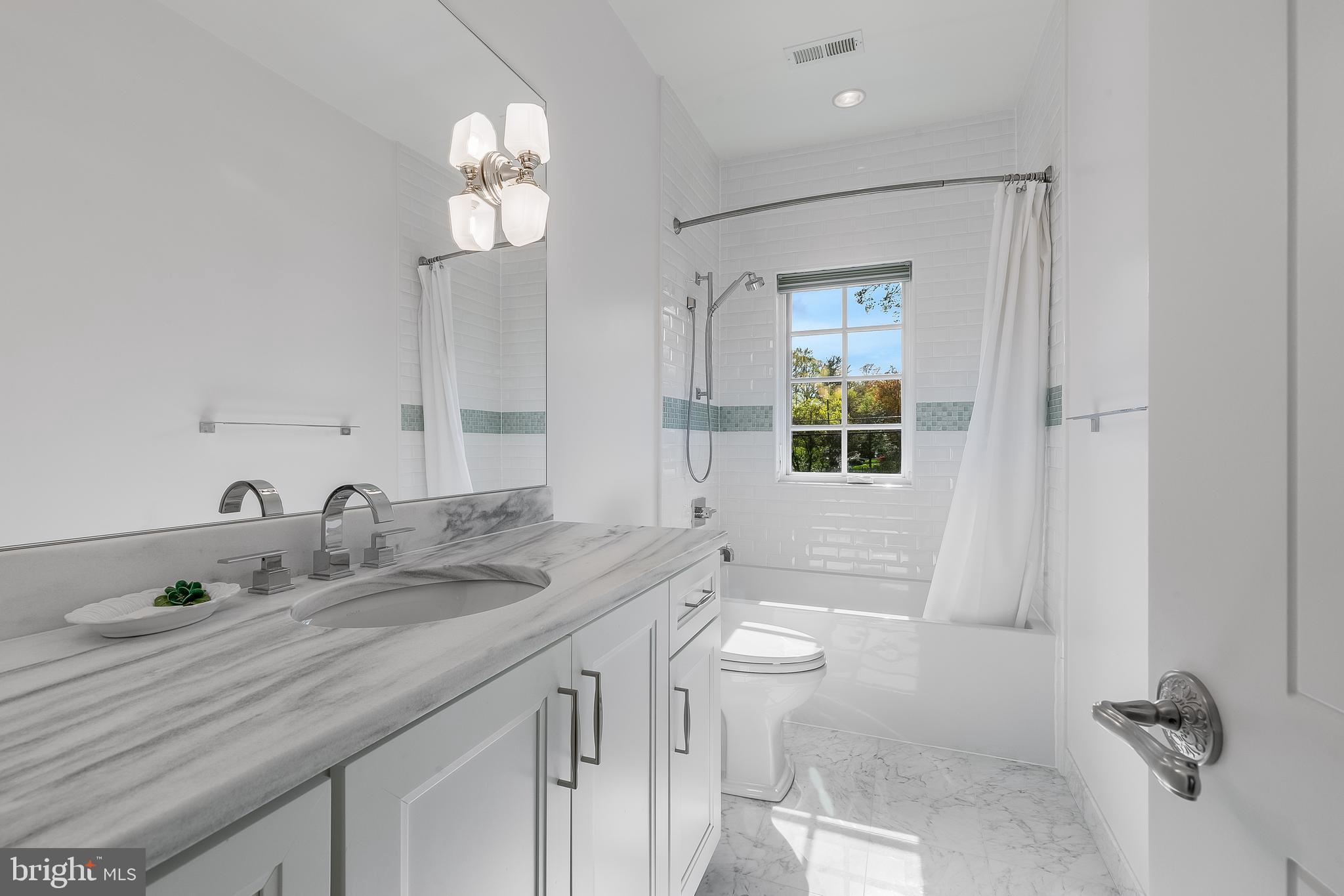 VIRGINIA FOREST - Residential