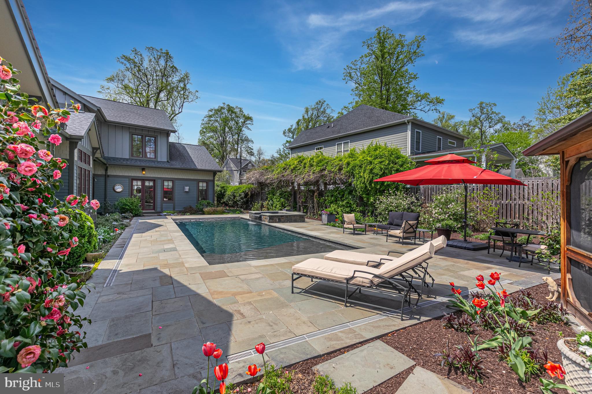 VIRGINIA FOREST - Residential