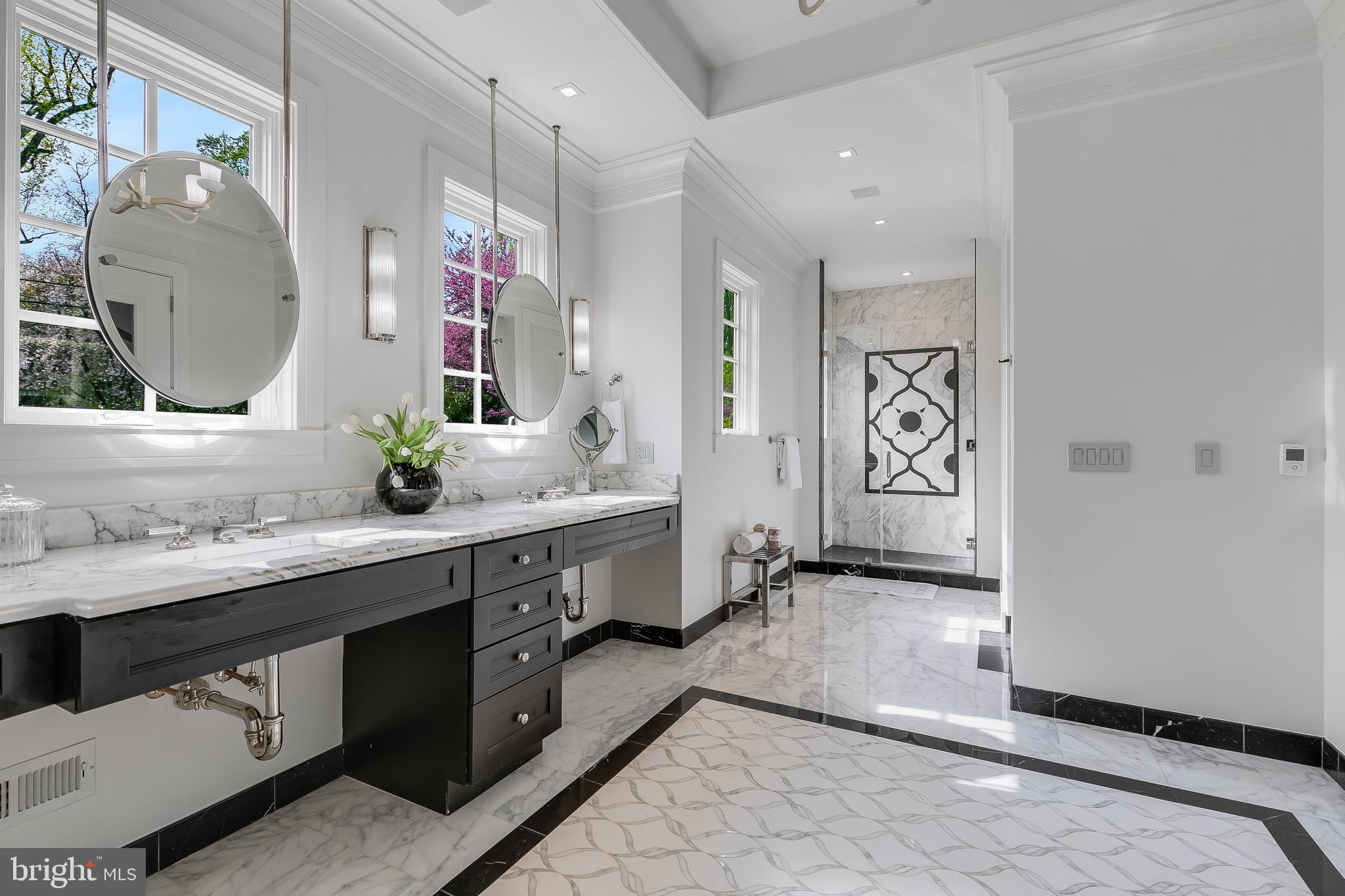 VIRGINIA FOREST - Residential