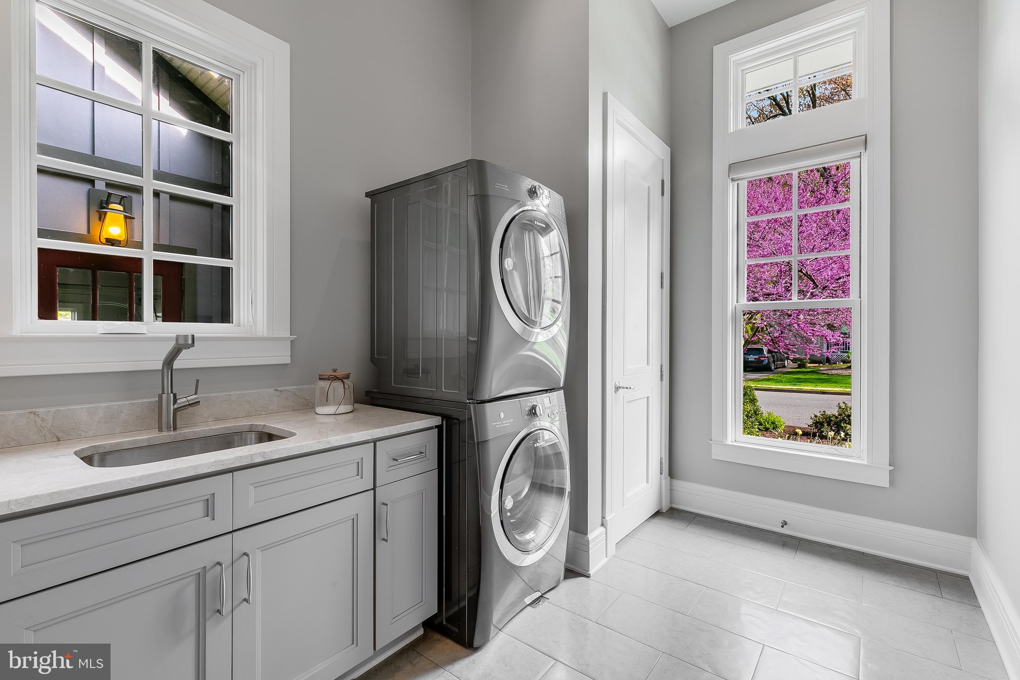 VIRGINIA FOREST - Residential