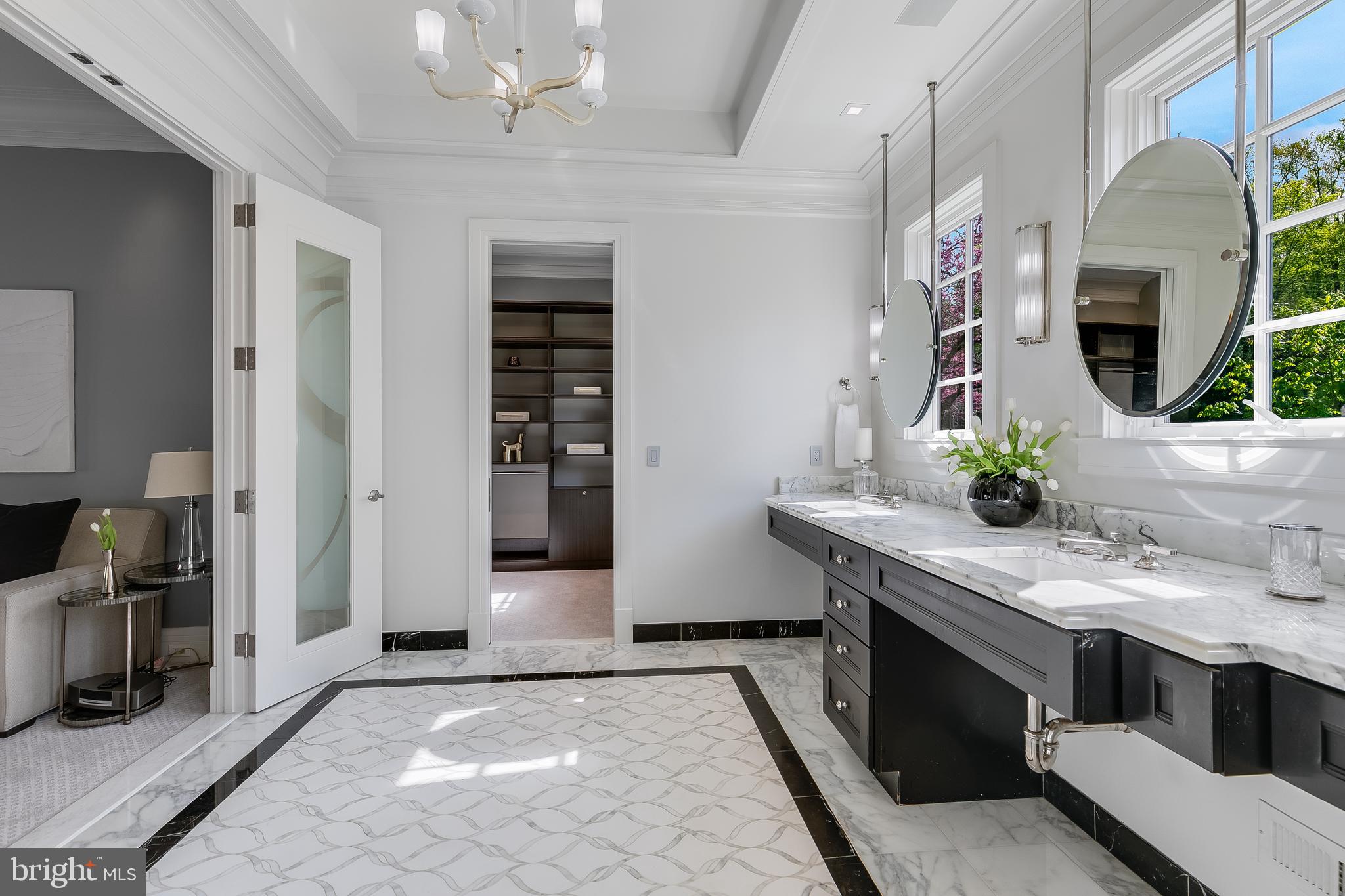 VIRGINIA FOREST - Residential