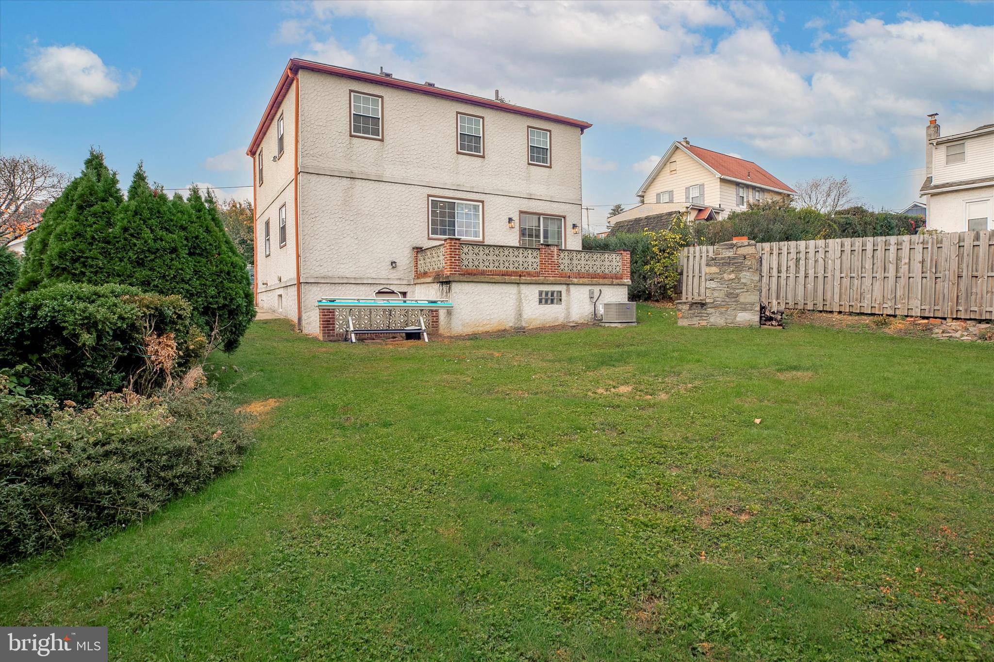 BELMONT HILLS - Residential Lease