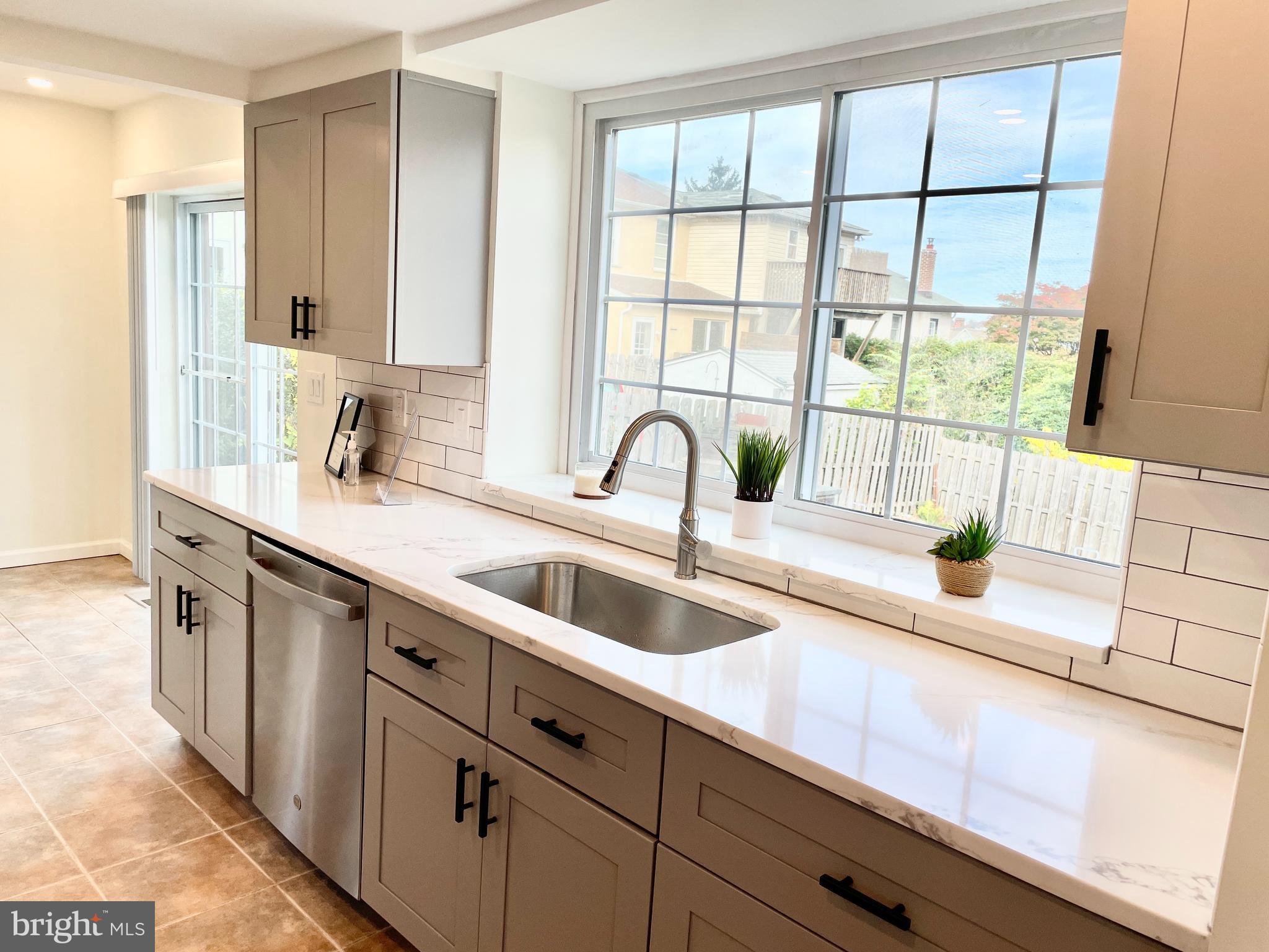 BELMONT HILLS - Residential Lease