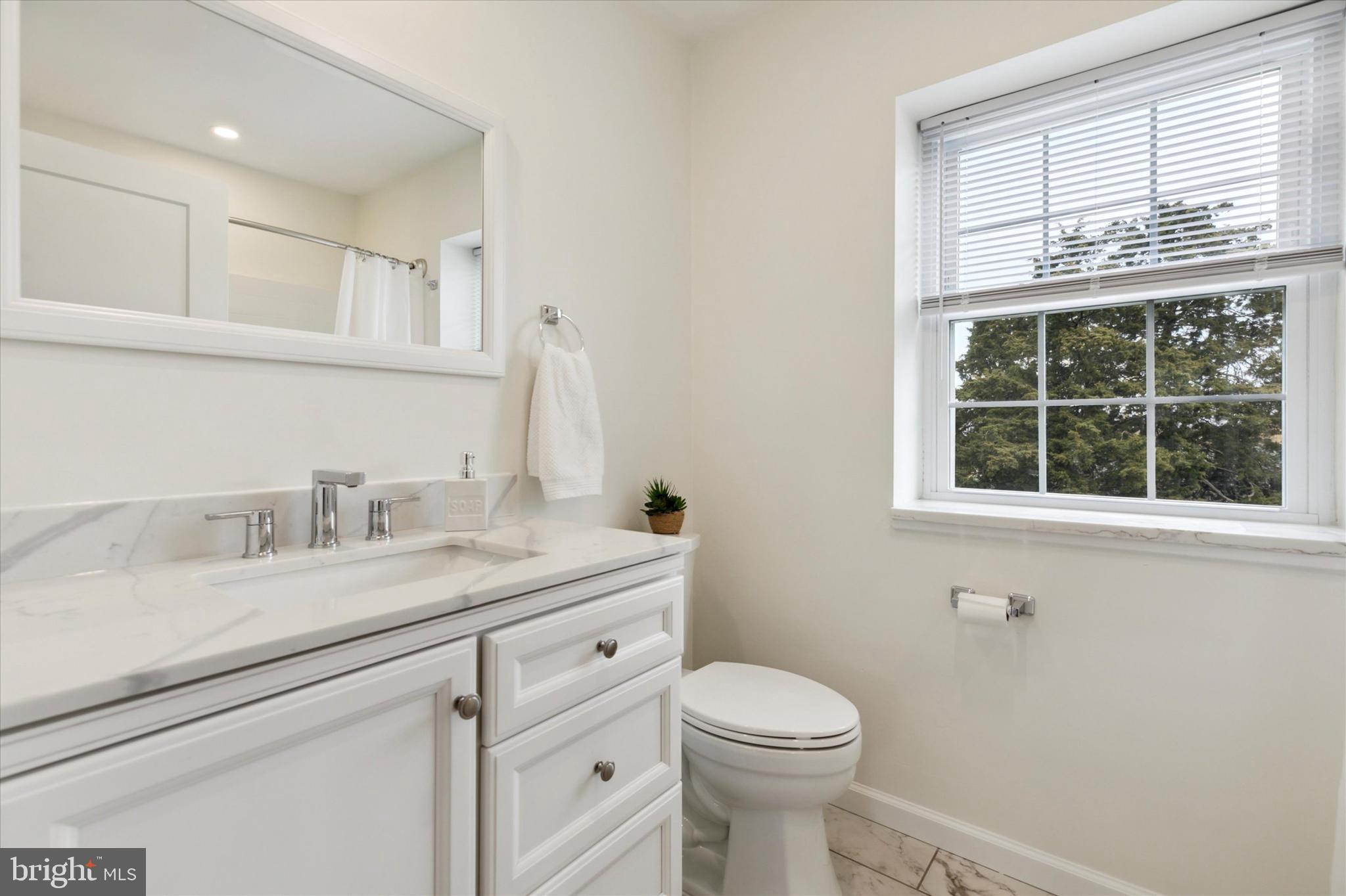 BELMONT HILLS - Residential Lease