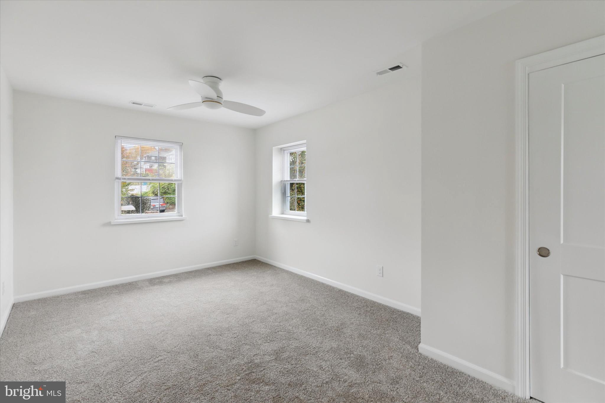 BELMONT HILLS - Residential Lease