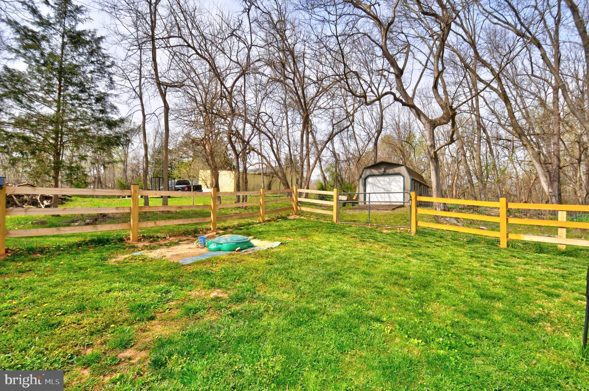 JOHN BROWN FARM - Residential