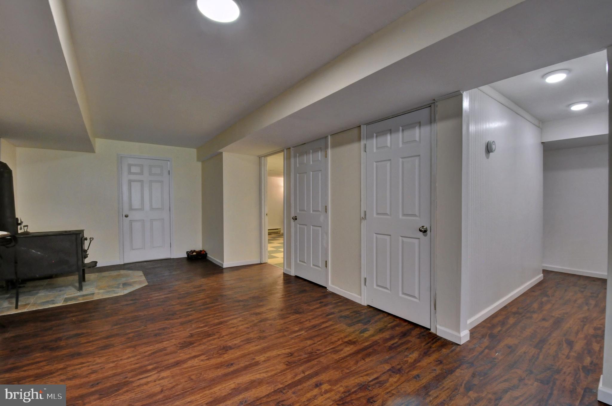 JOHN BROWN FARM - Residential