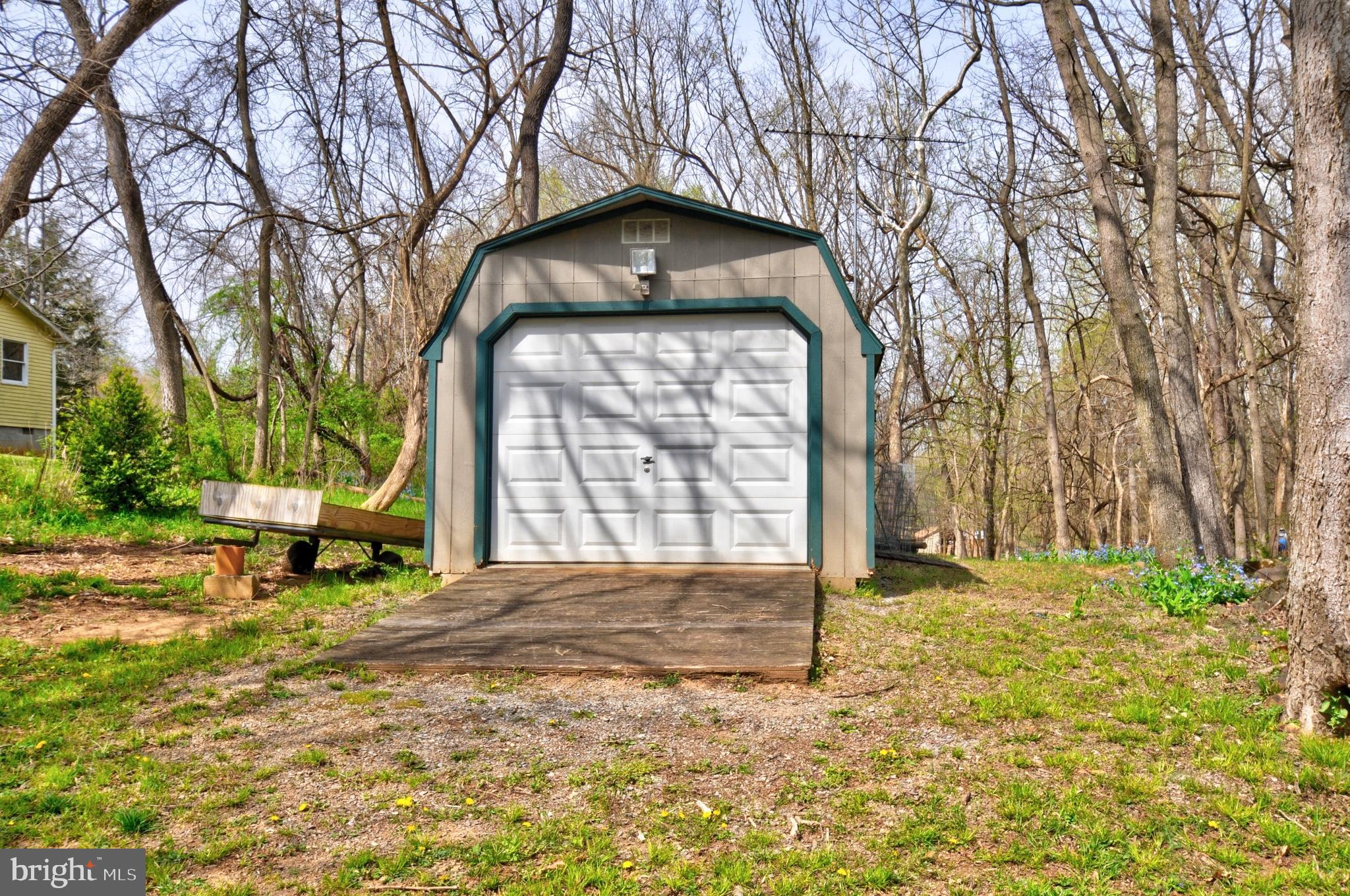 JOHN BROWN FARM - Residential