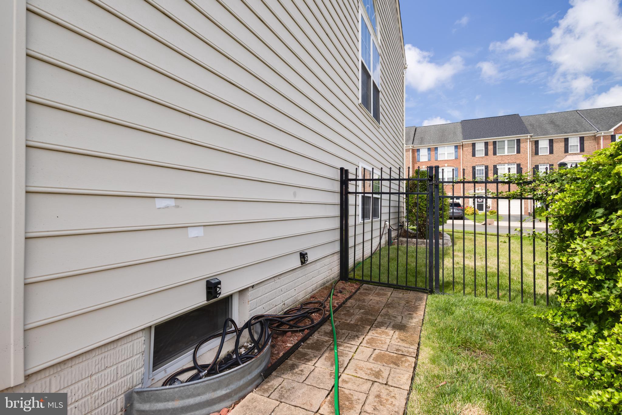 PIEDMONT SOUTH - Residential