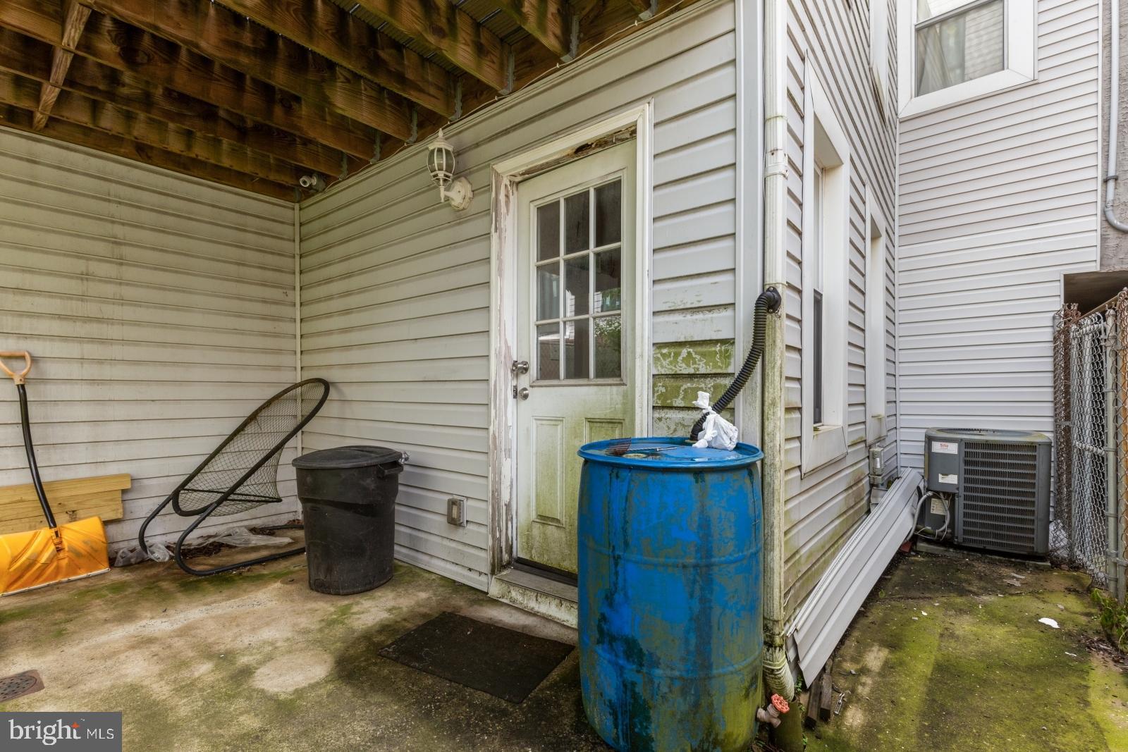 FRANCISVILLE - Residential Lease