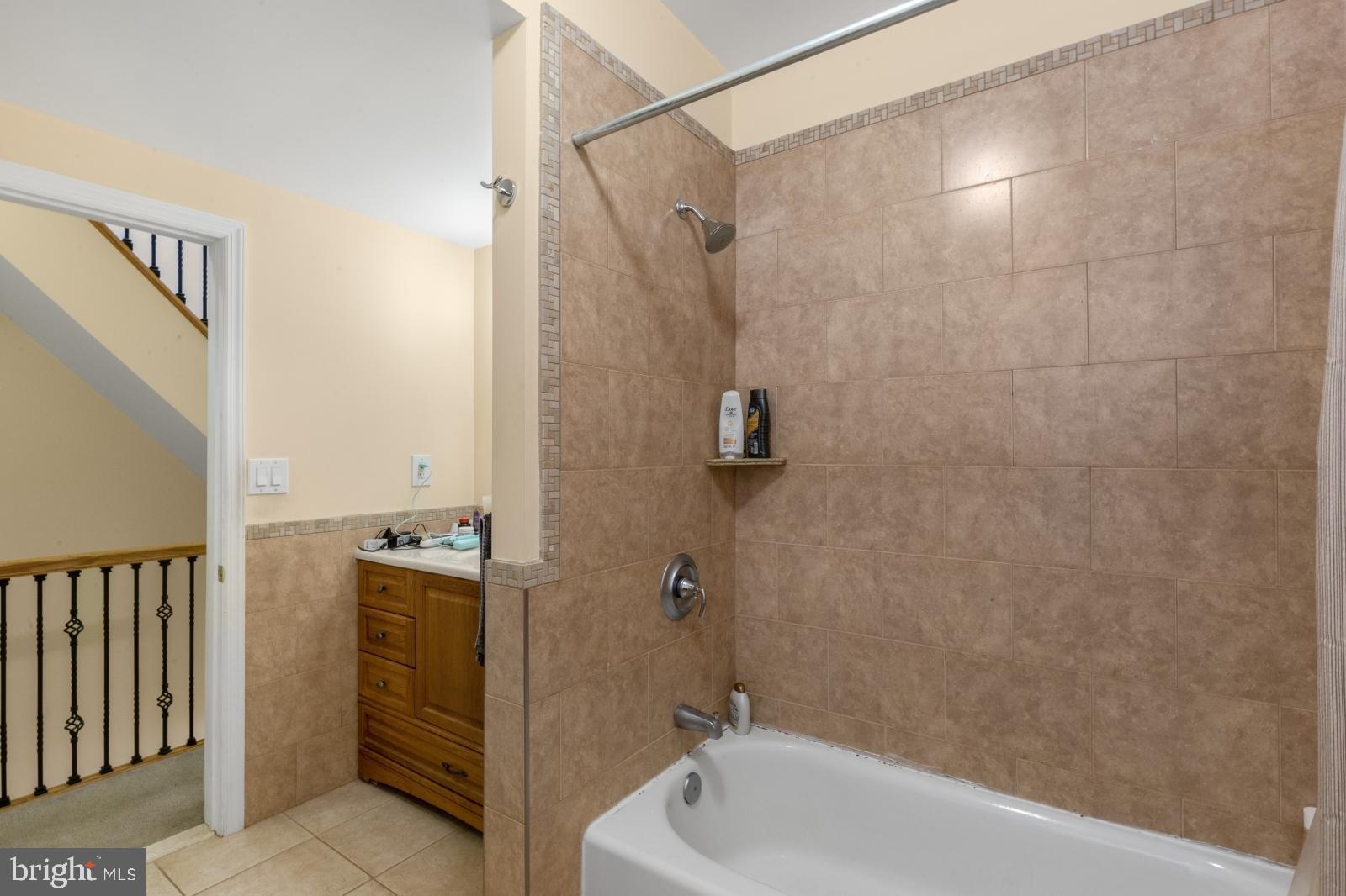 FRANCISVILLE - Residential Lease