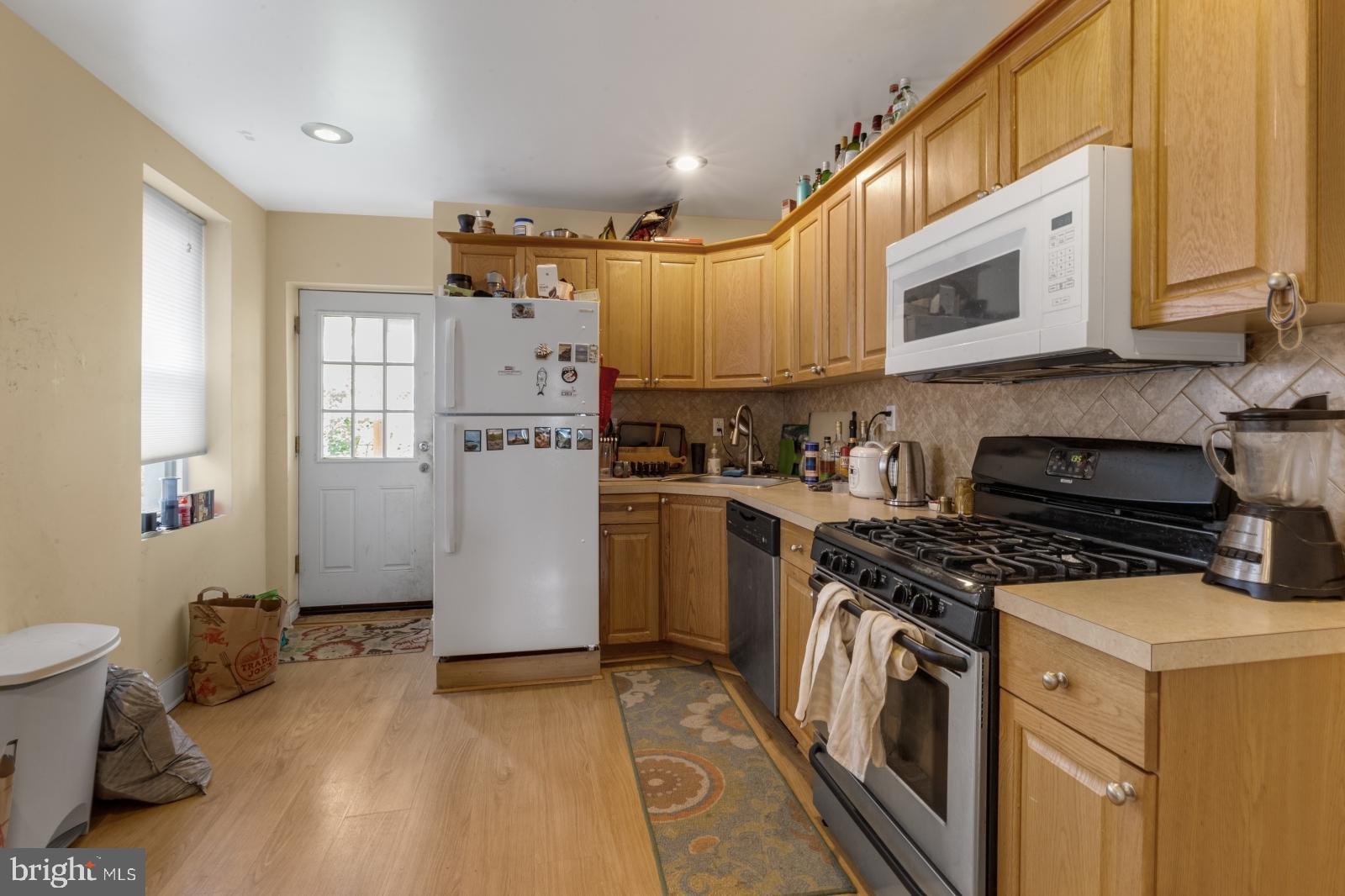 FRANCISVILLE - Residential Lease