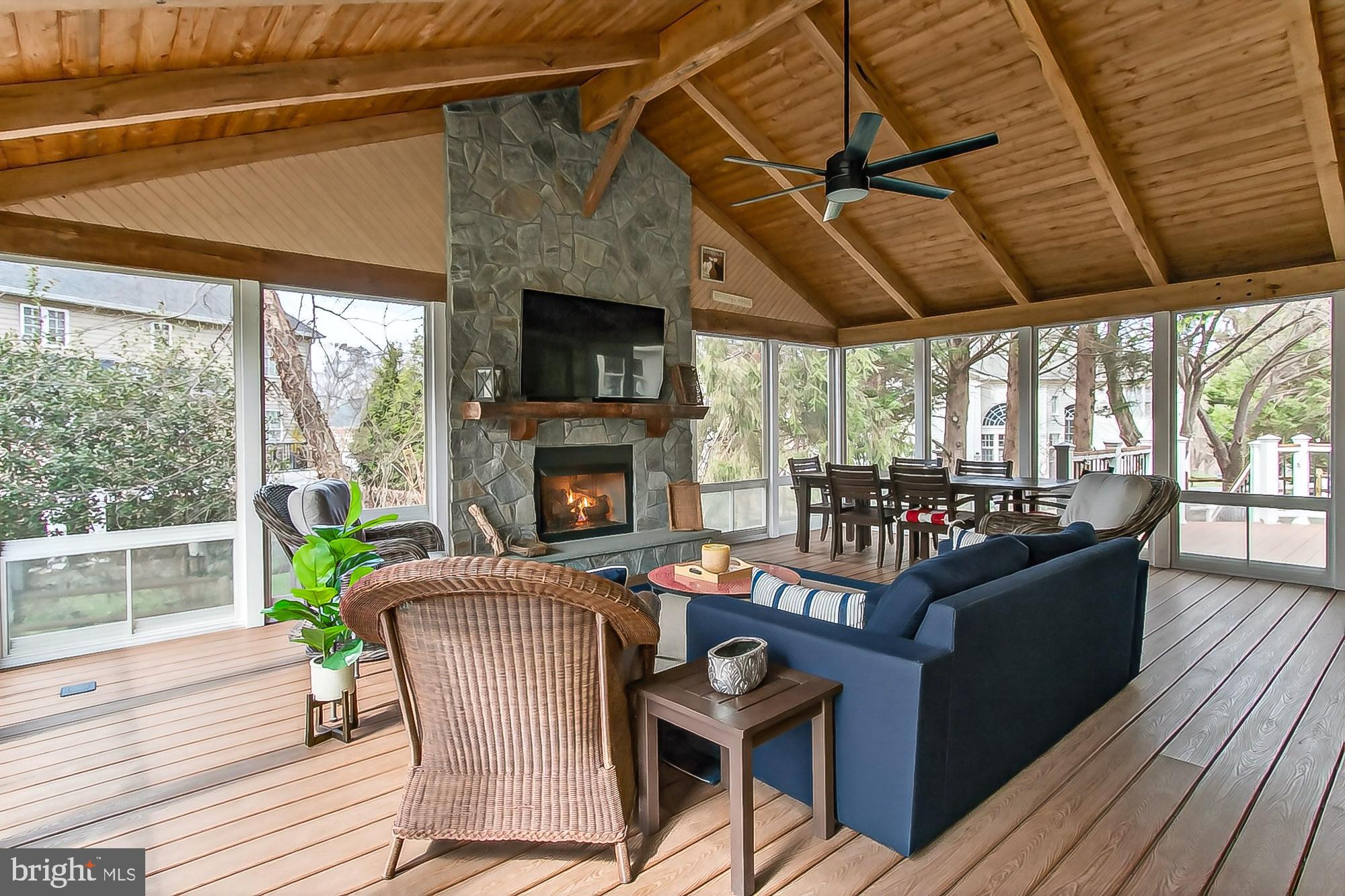 20461 SWAN CREEK COURT