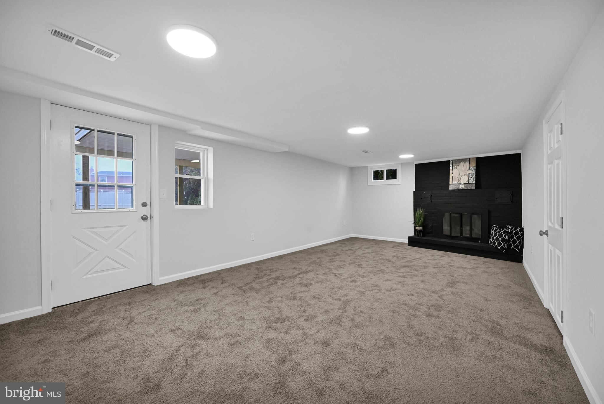 SHREWSBURY - Residential