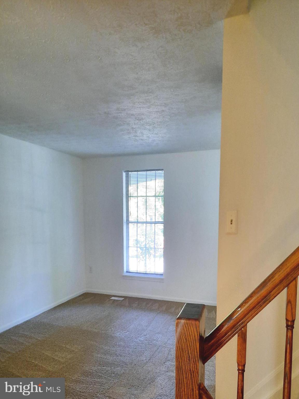 CLOVERFIELD MANOR - Residential Lease