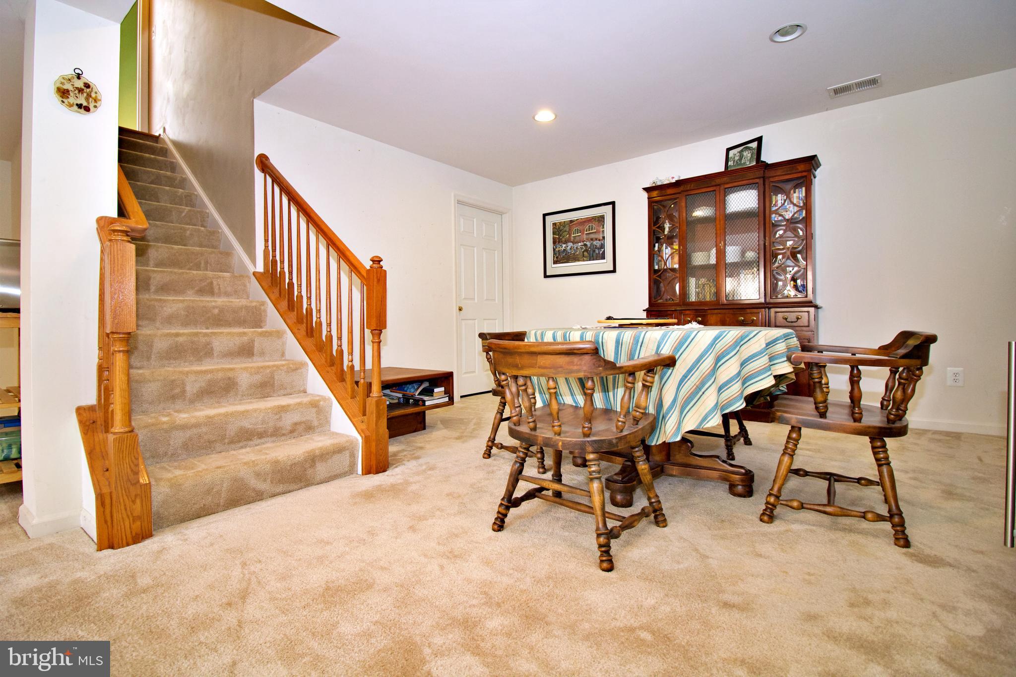 LAKELAND PLACE - Residential