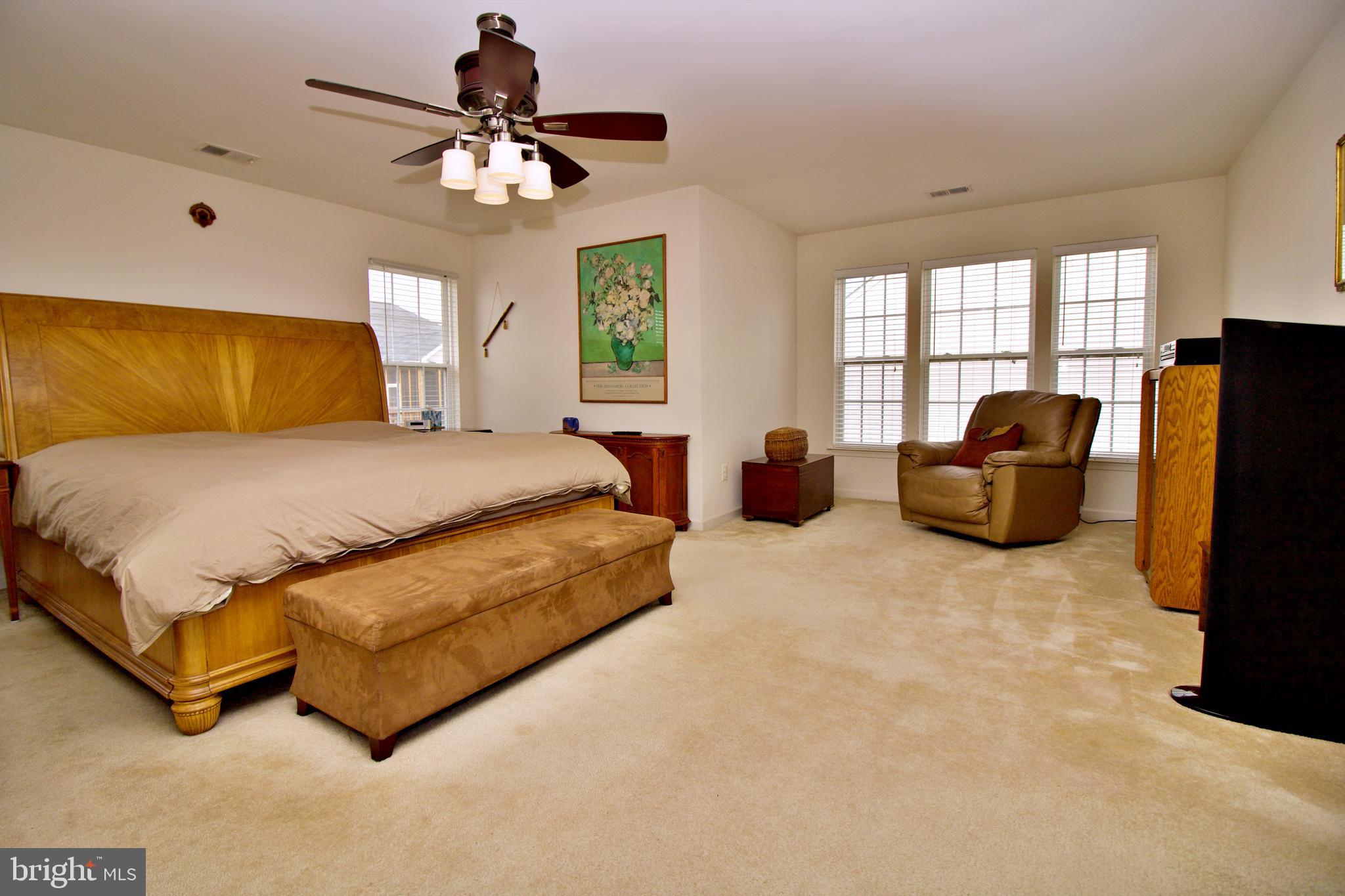 LAKELAND PLACE - Residential